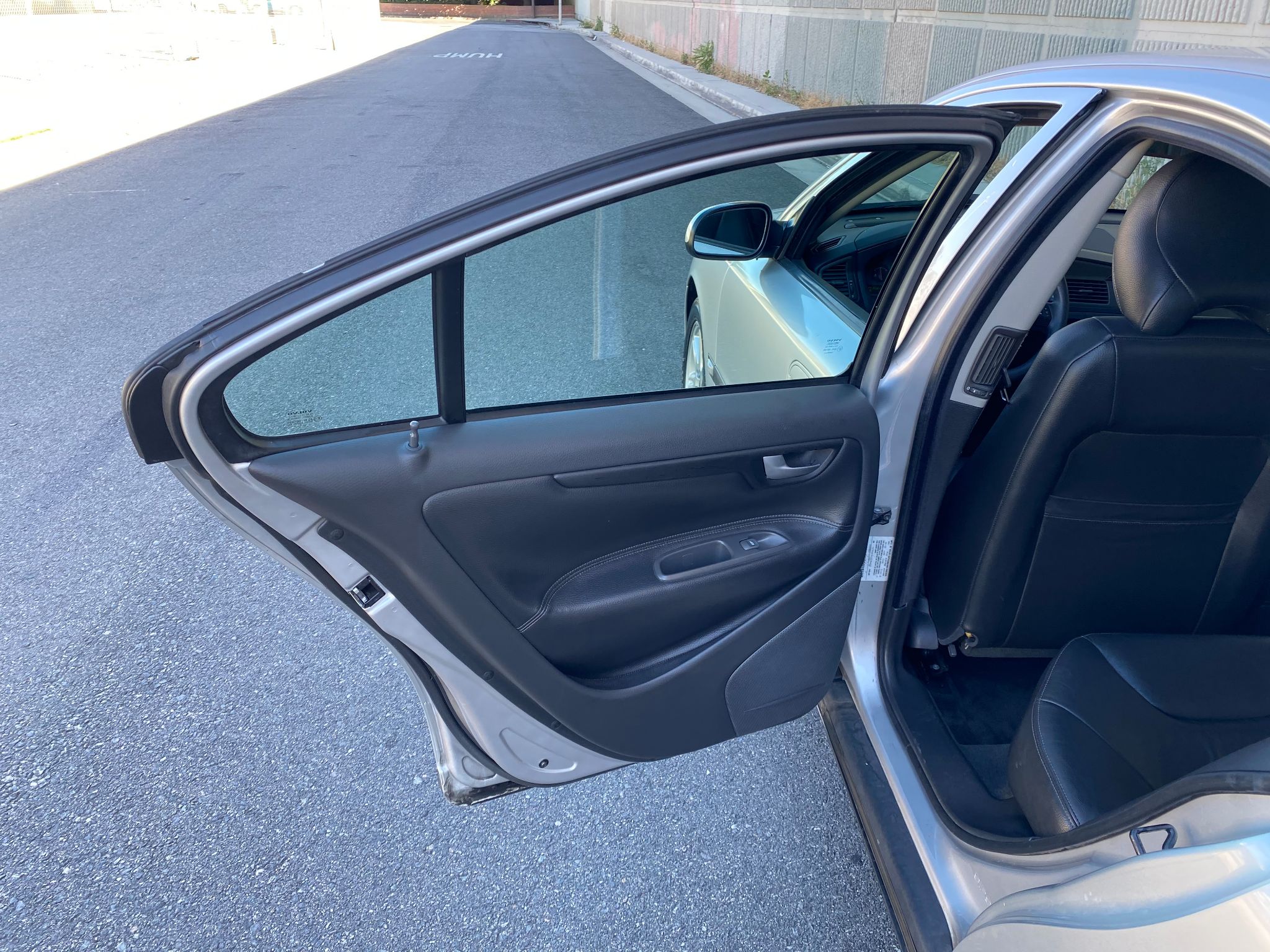2002 Volvo S60 2.4