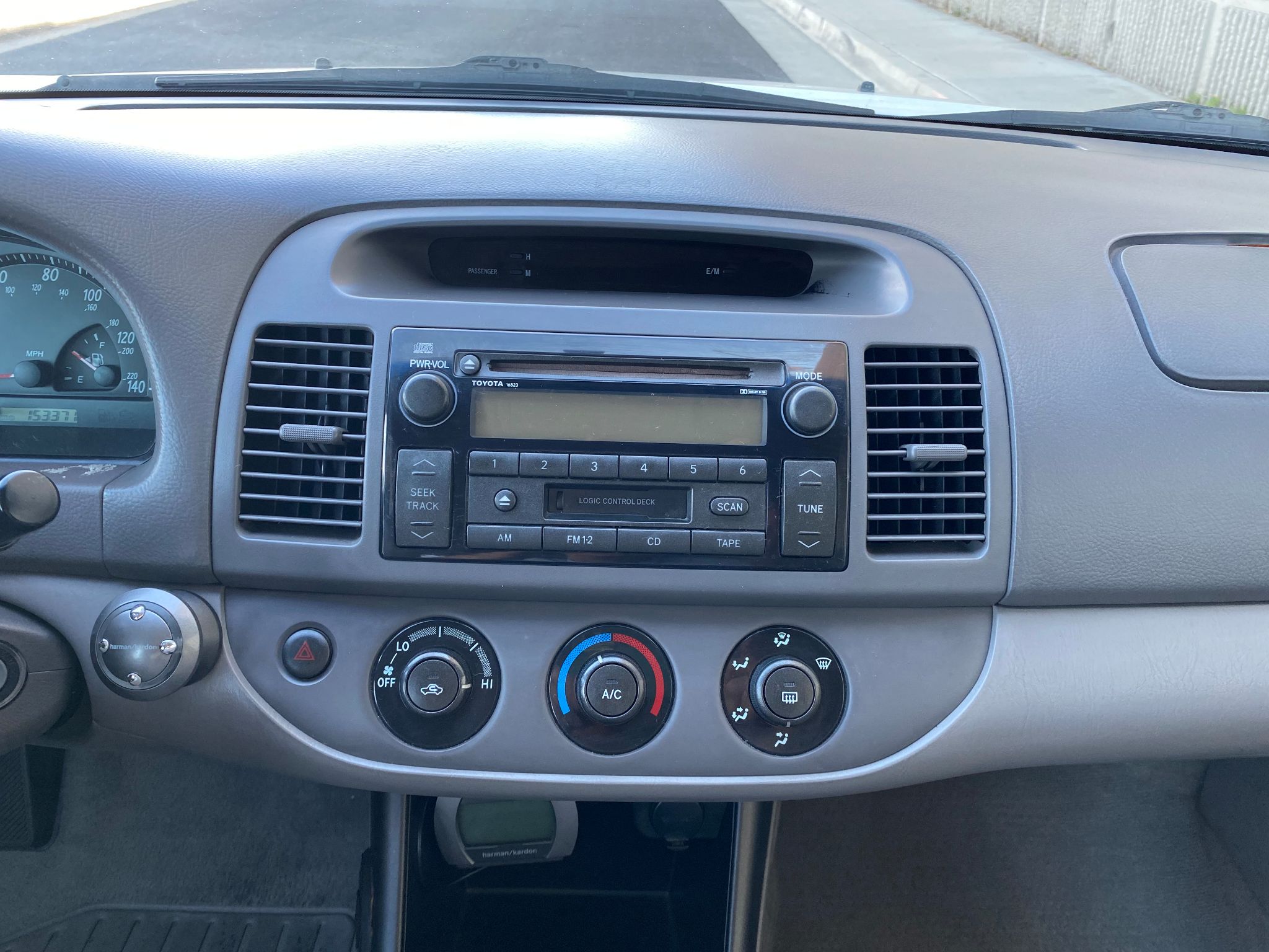 2003 Toyota Camry LE