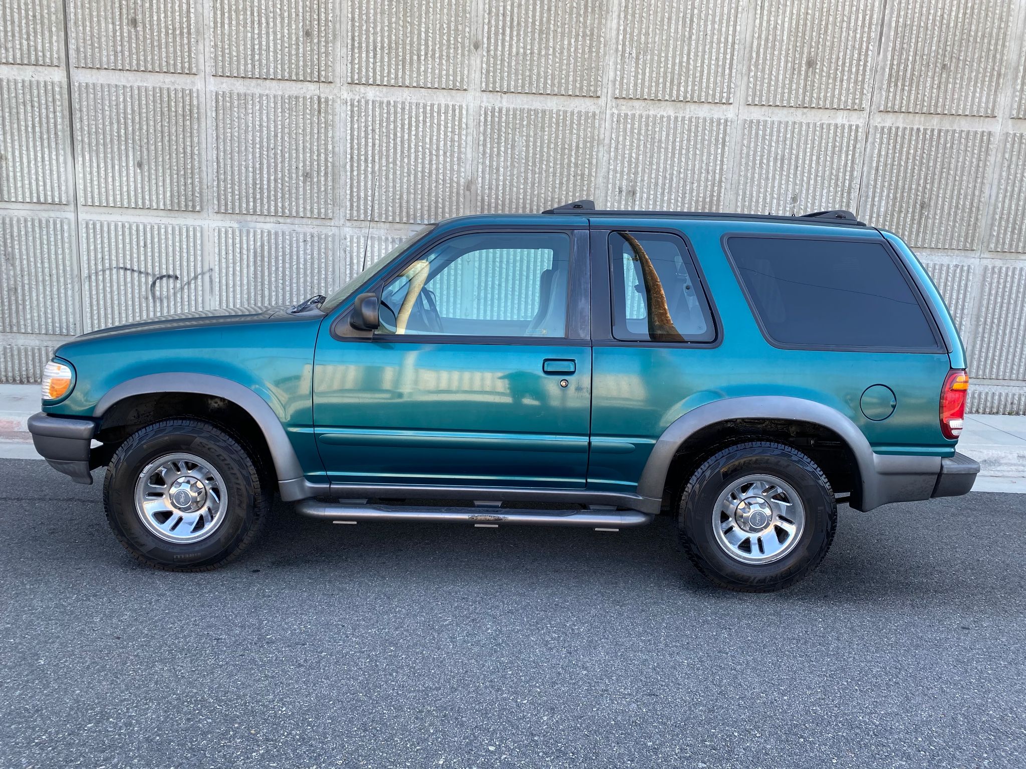 1998 Ford Explorer Sport