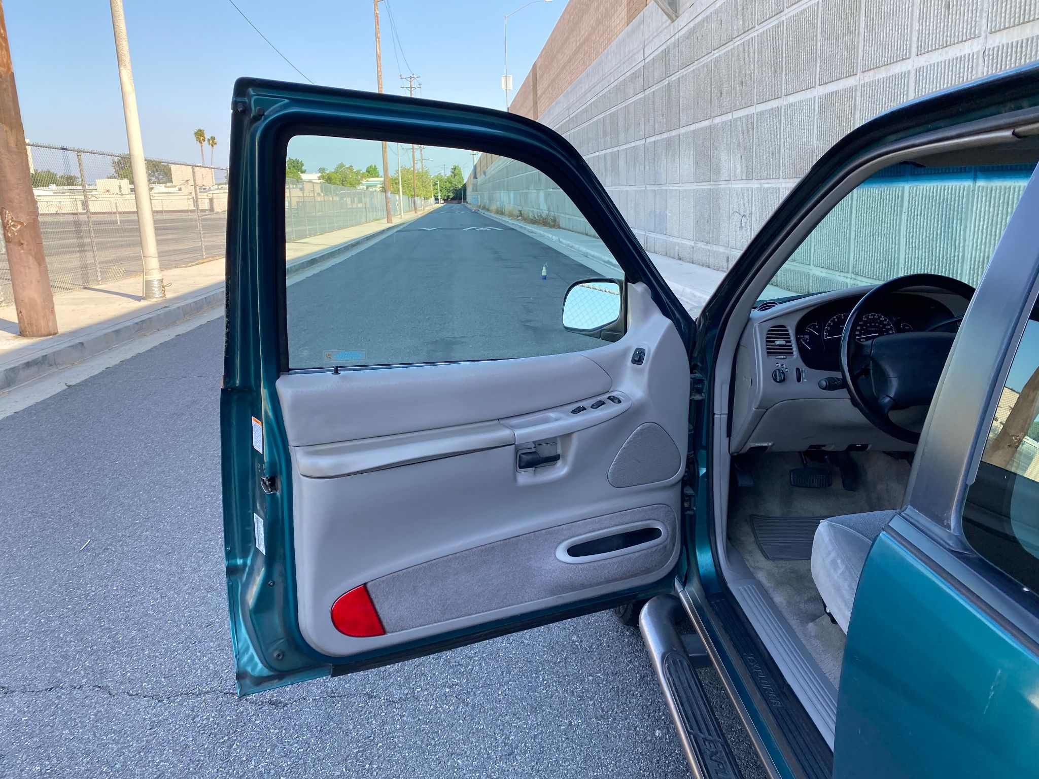 1998 Ford Explorer Sport