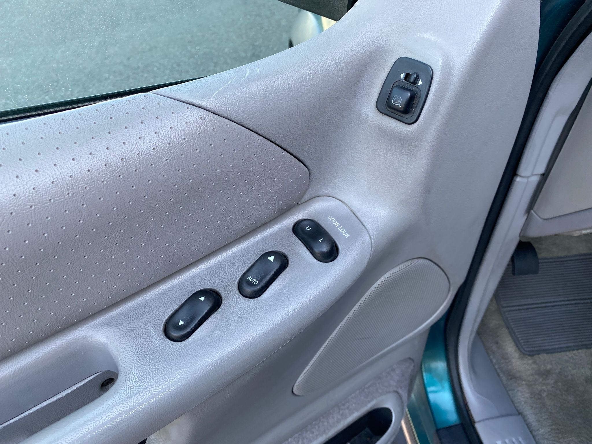 1998 Ford Explorer Sport