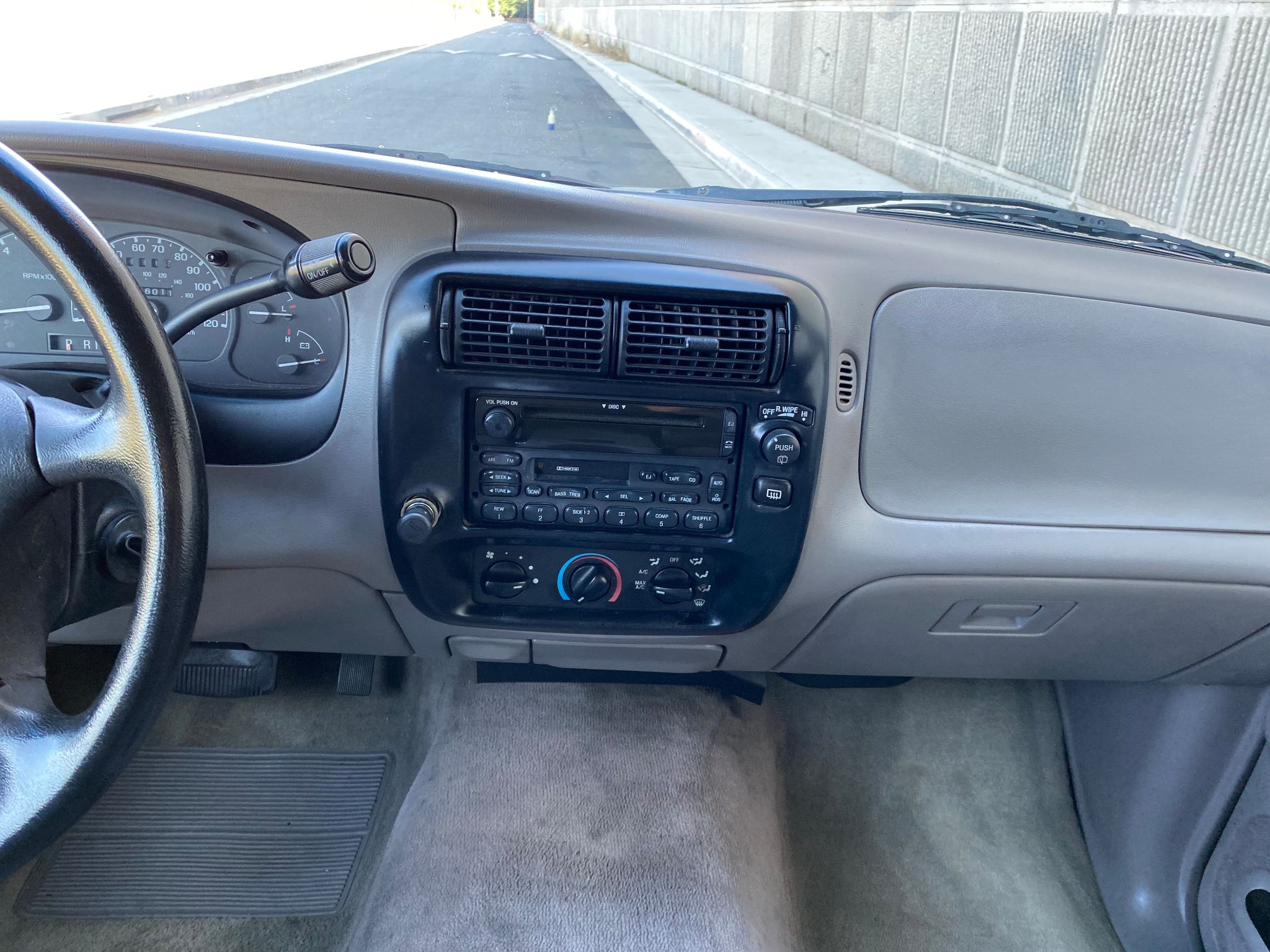 1998 Ford Explorer Sport