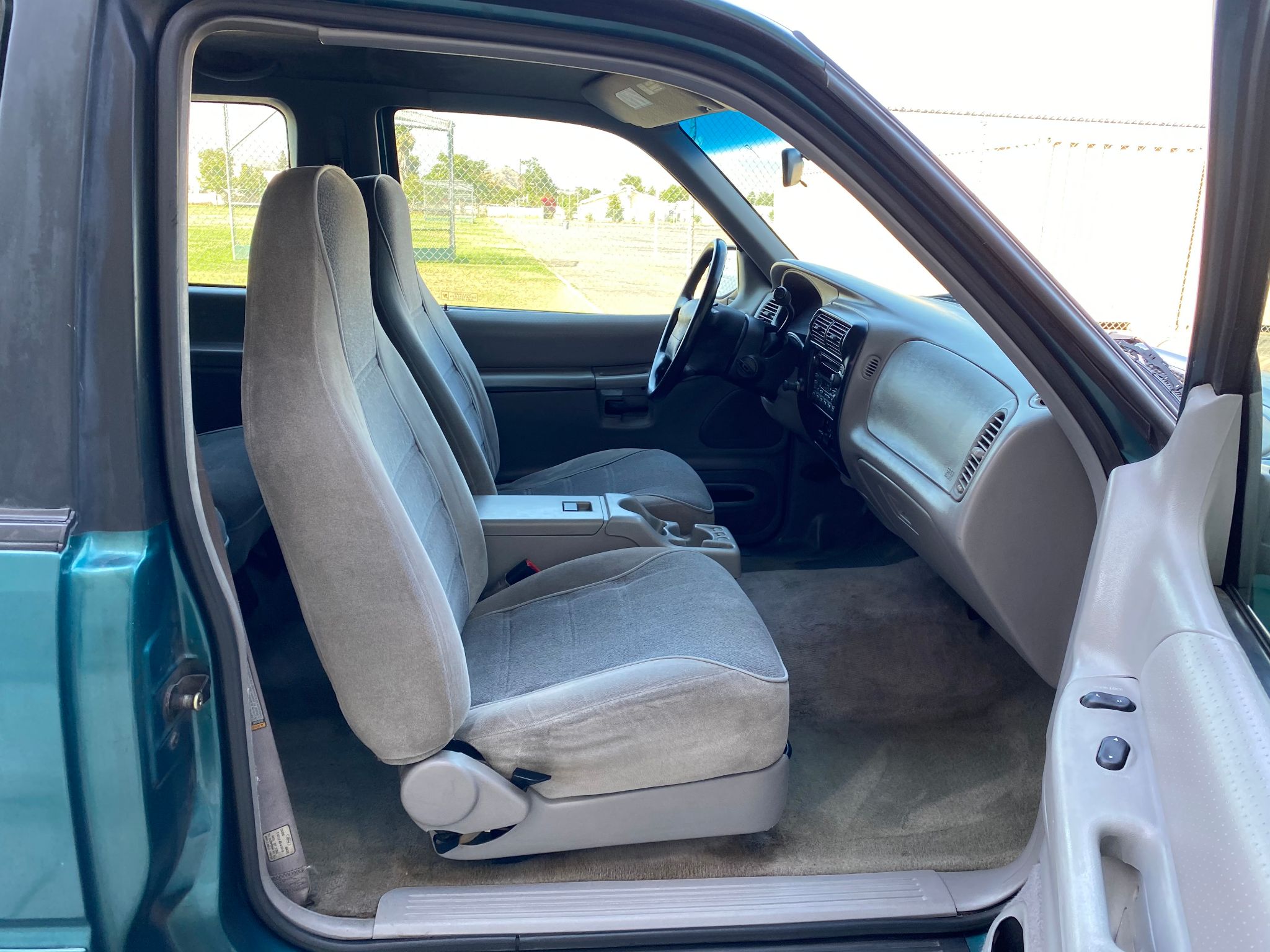 1998 Ford Explorer Sport