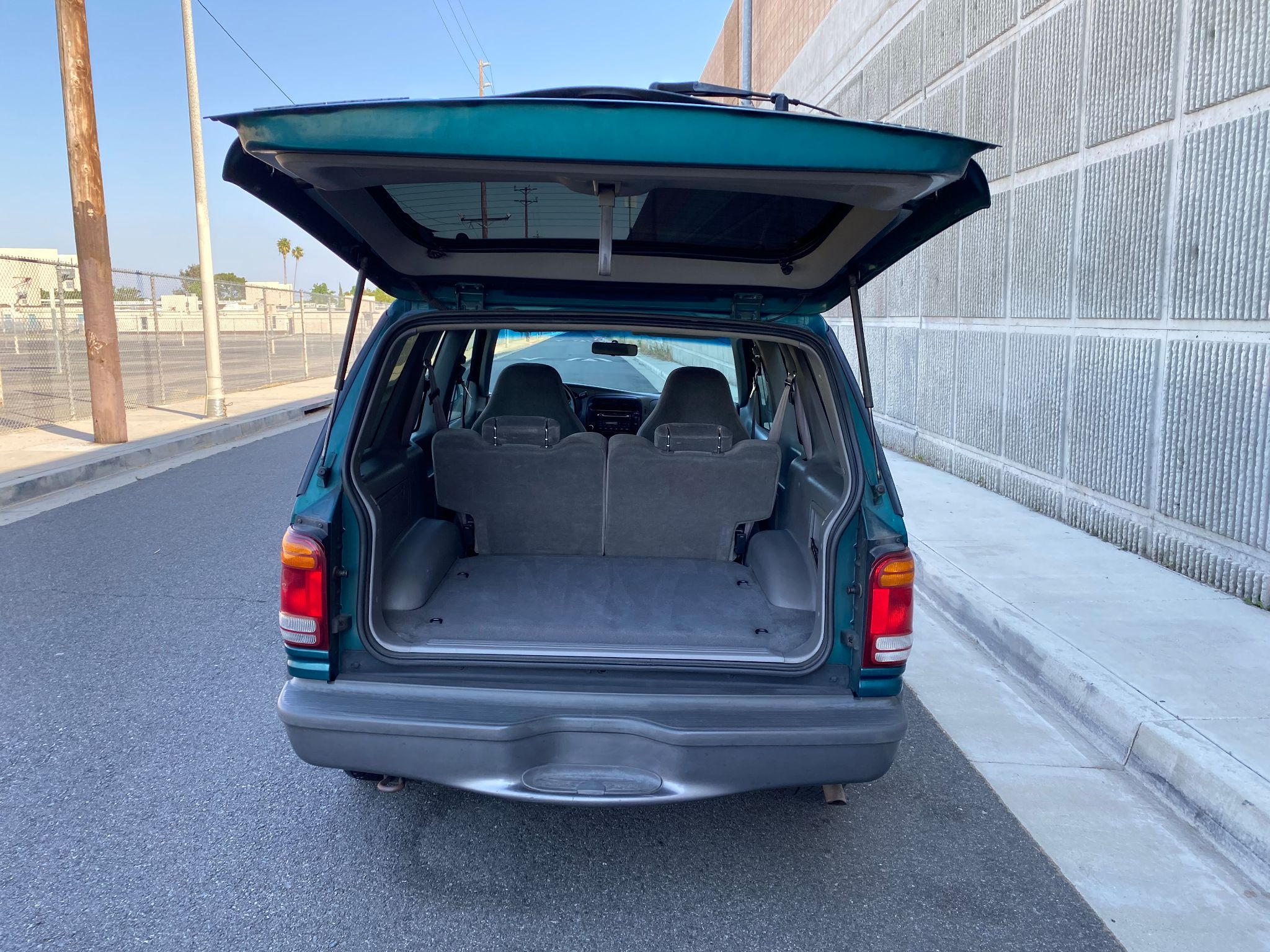 1998 Ford Explorer Sport
