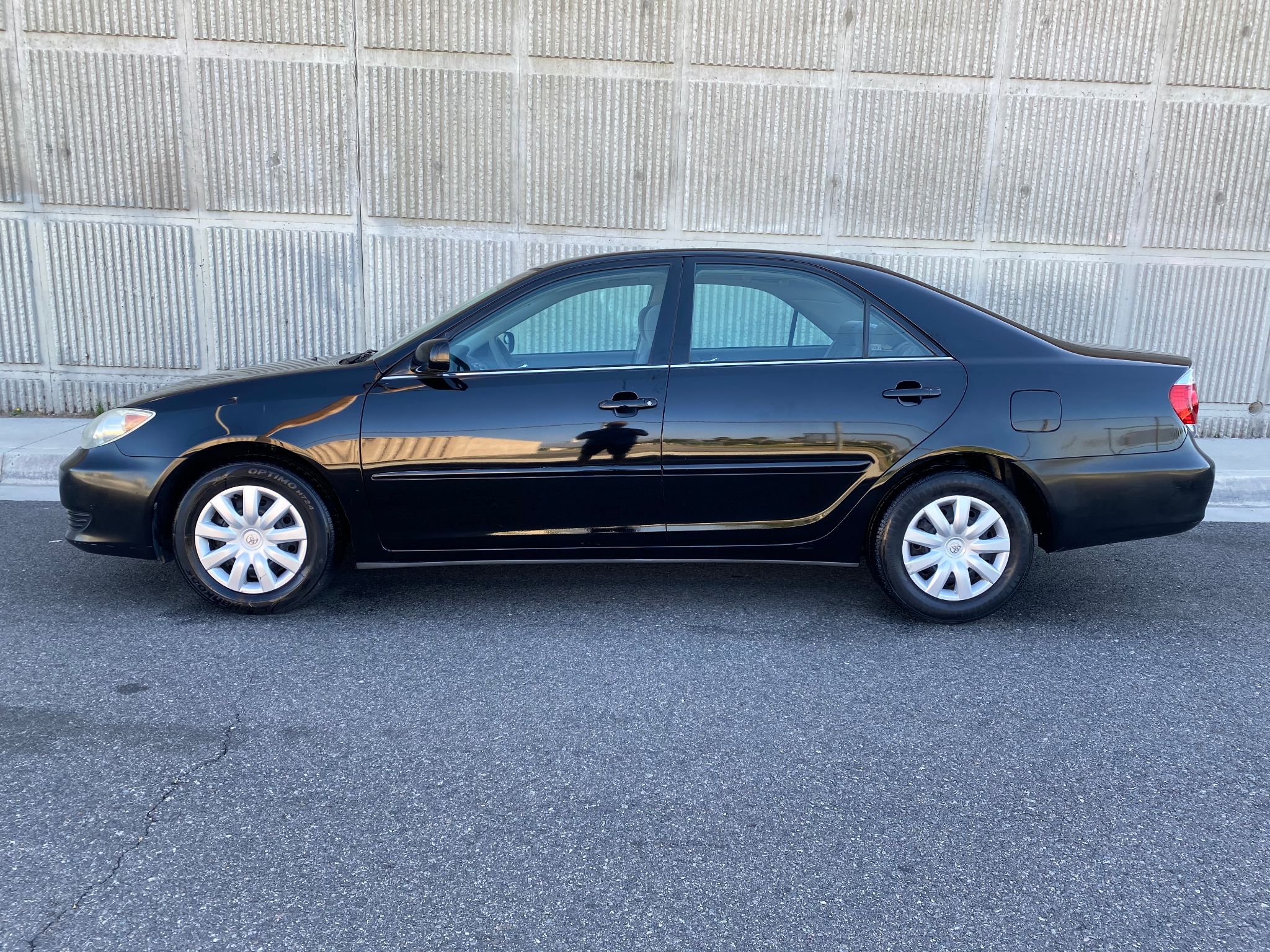 2006 Toyota Camry LE