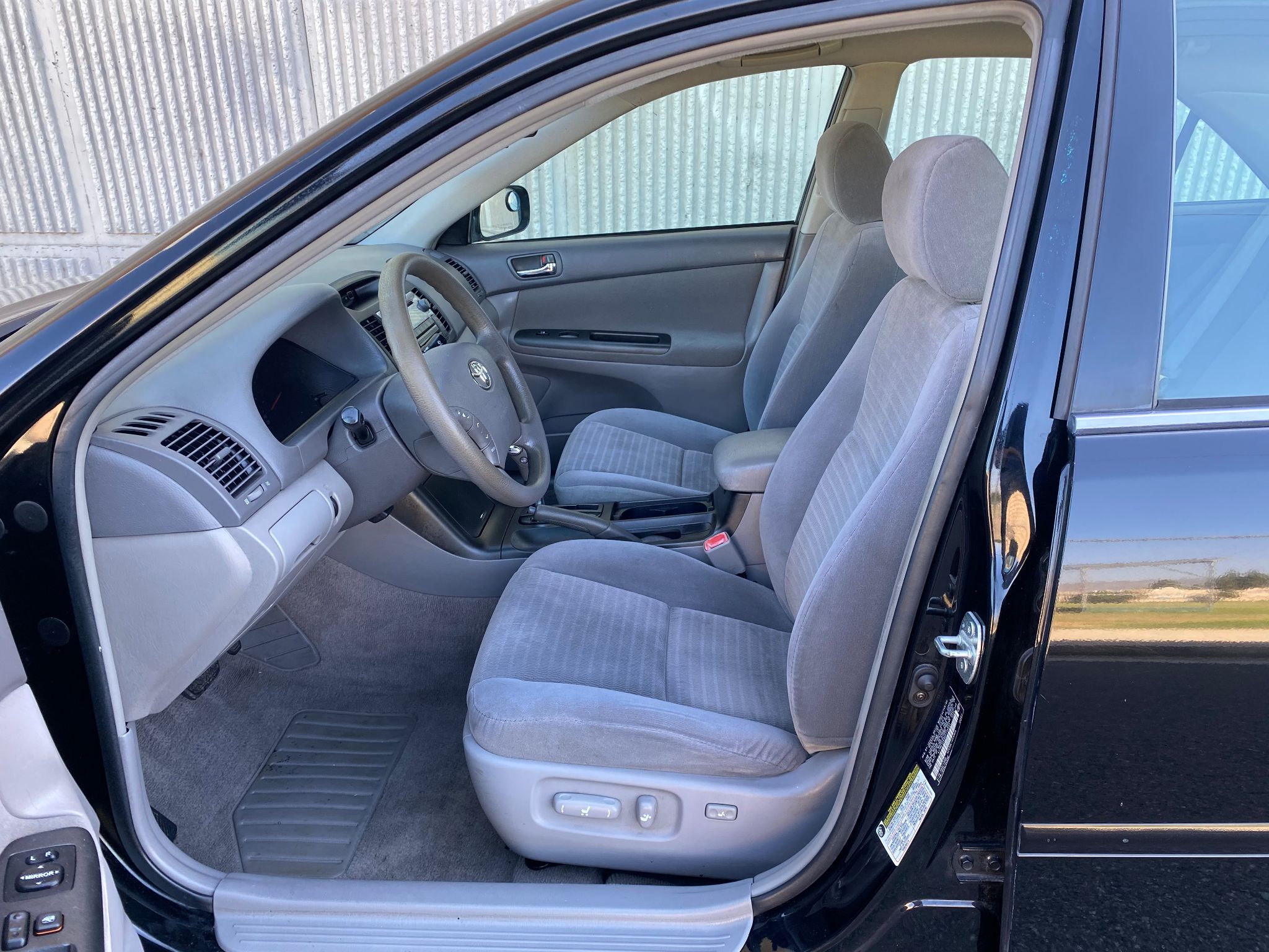 2006 Toyota Camry LE