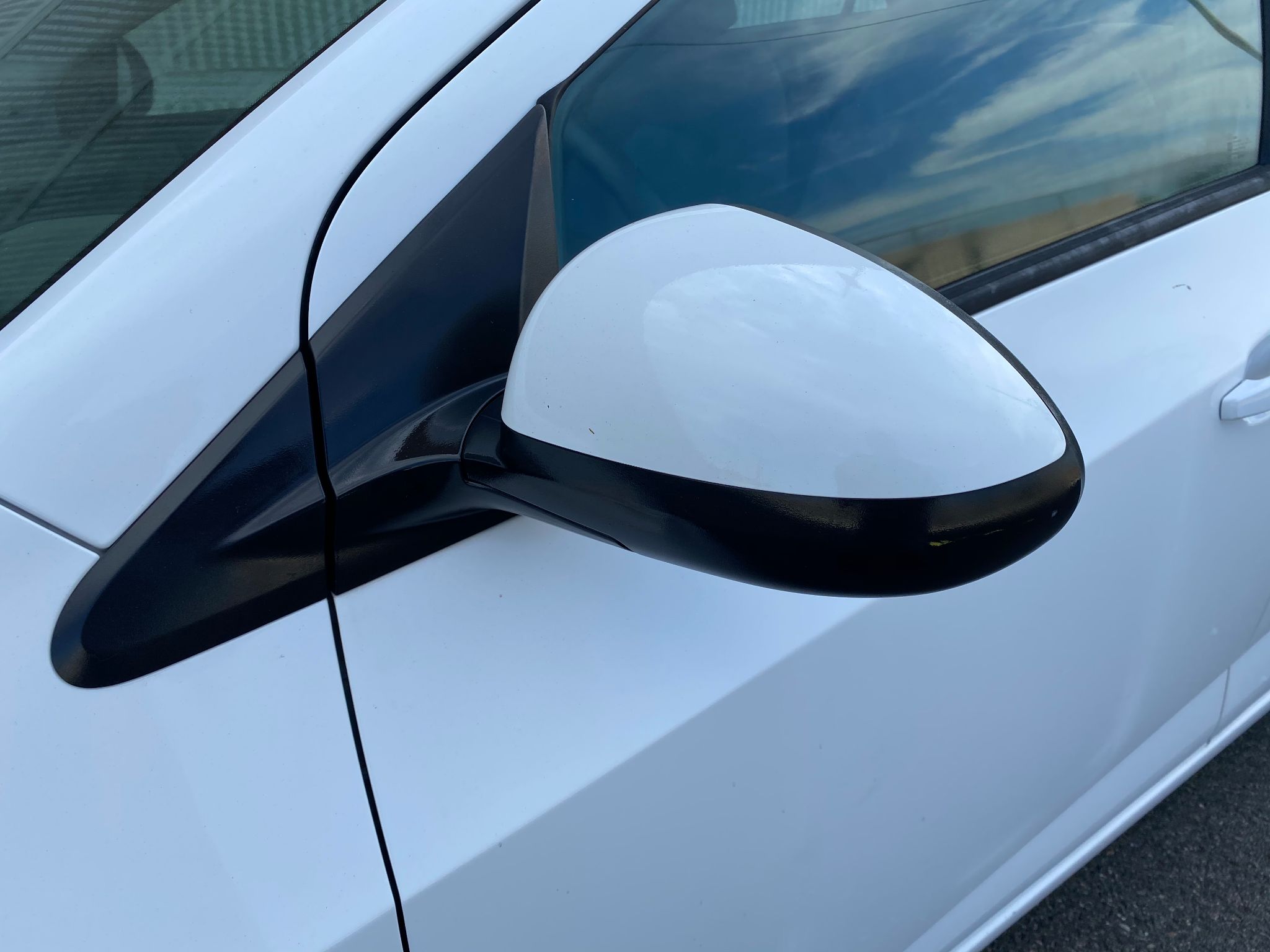 2012 Chevrolet Sonic LS