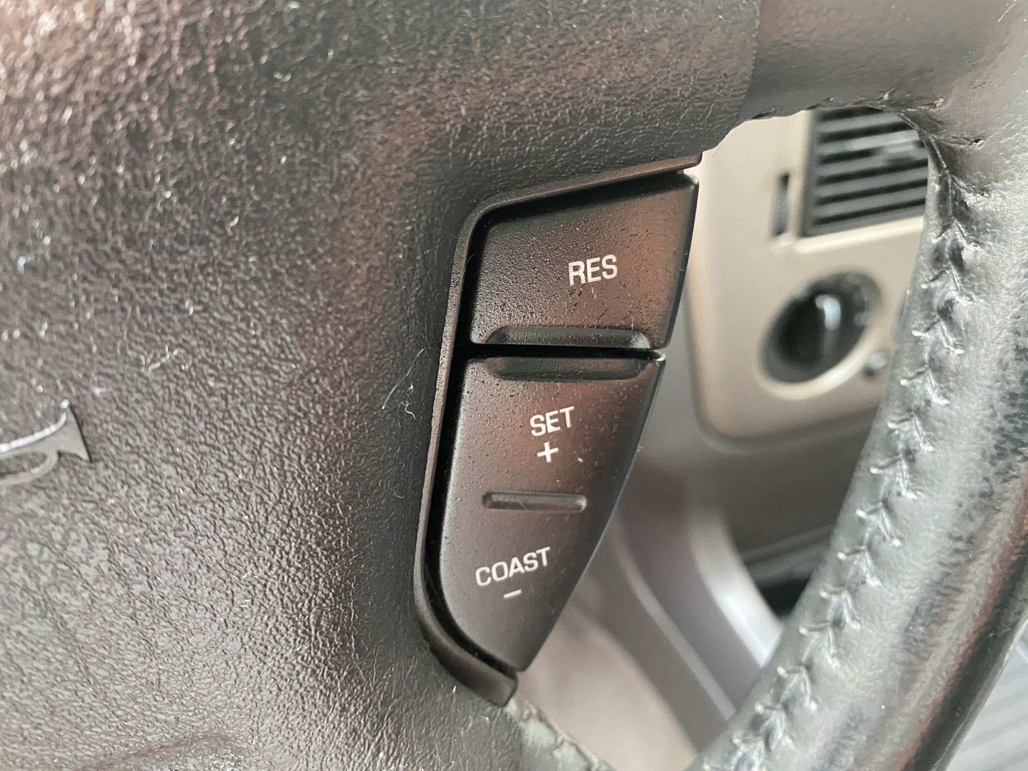 2004 Ford Explorer XLT