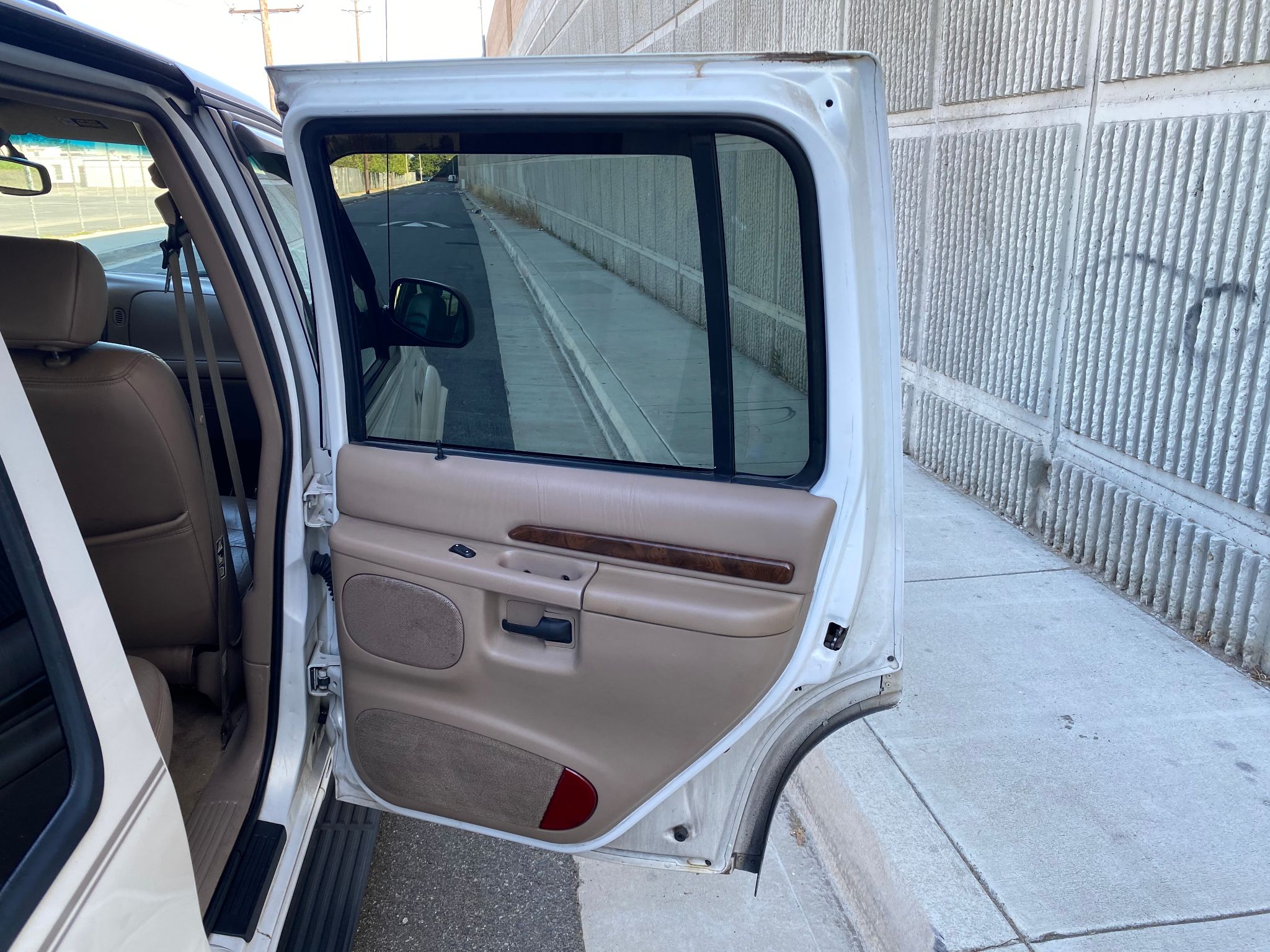 2001 Ford Explorer Limited
