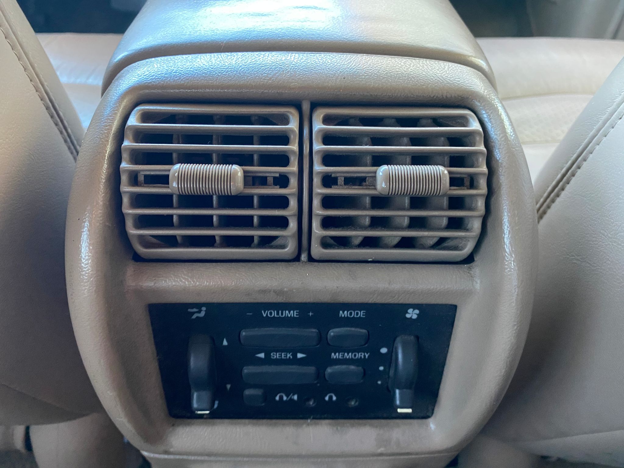 2001 Ford Explorer Limited