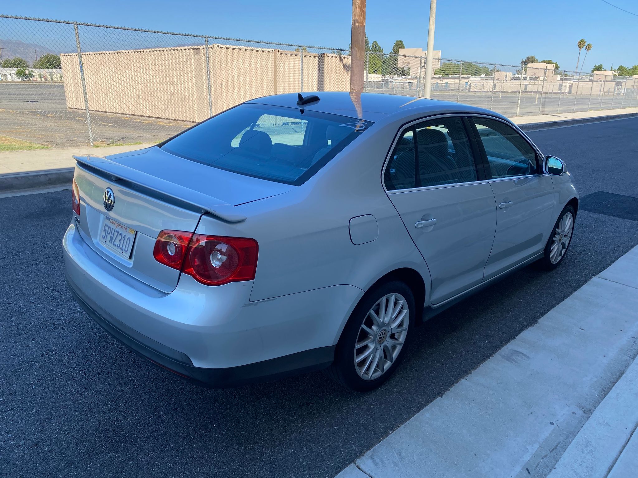 2006 Volkswagen Jetta GLI 2.0L Turbo