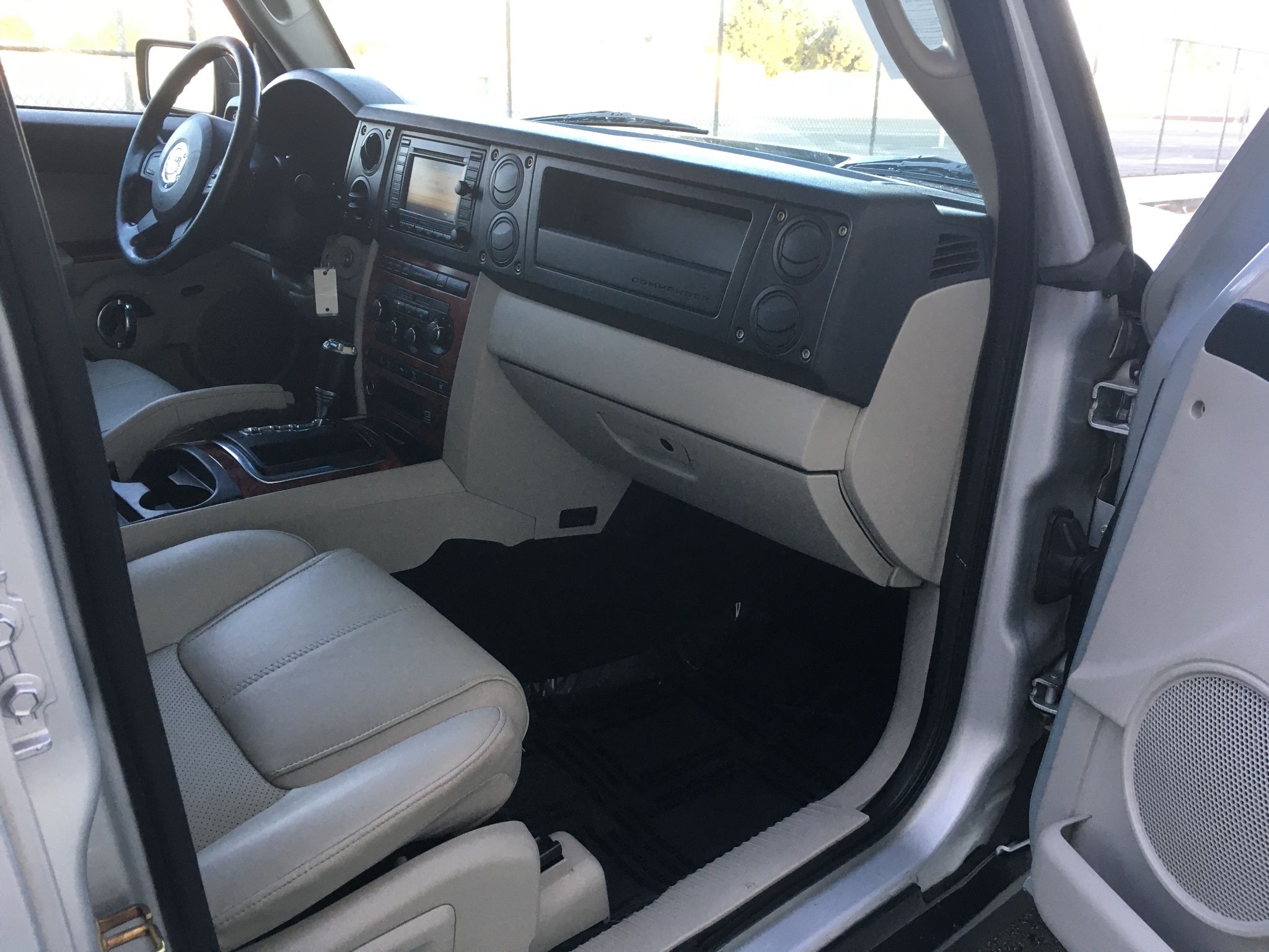 2006 Jeep Commander Limited