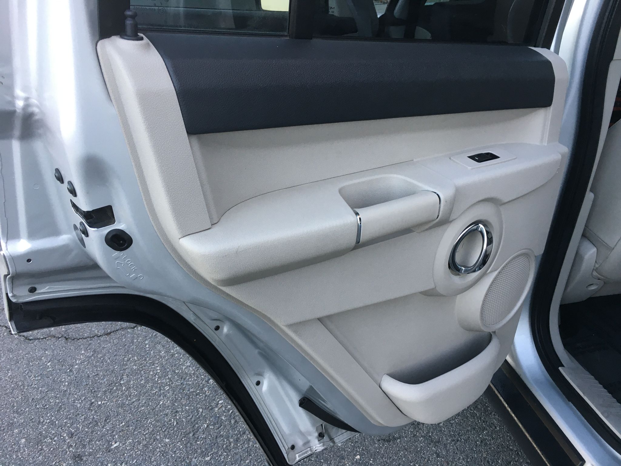2006 Jeep Commander Limited
