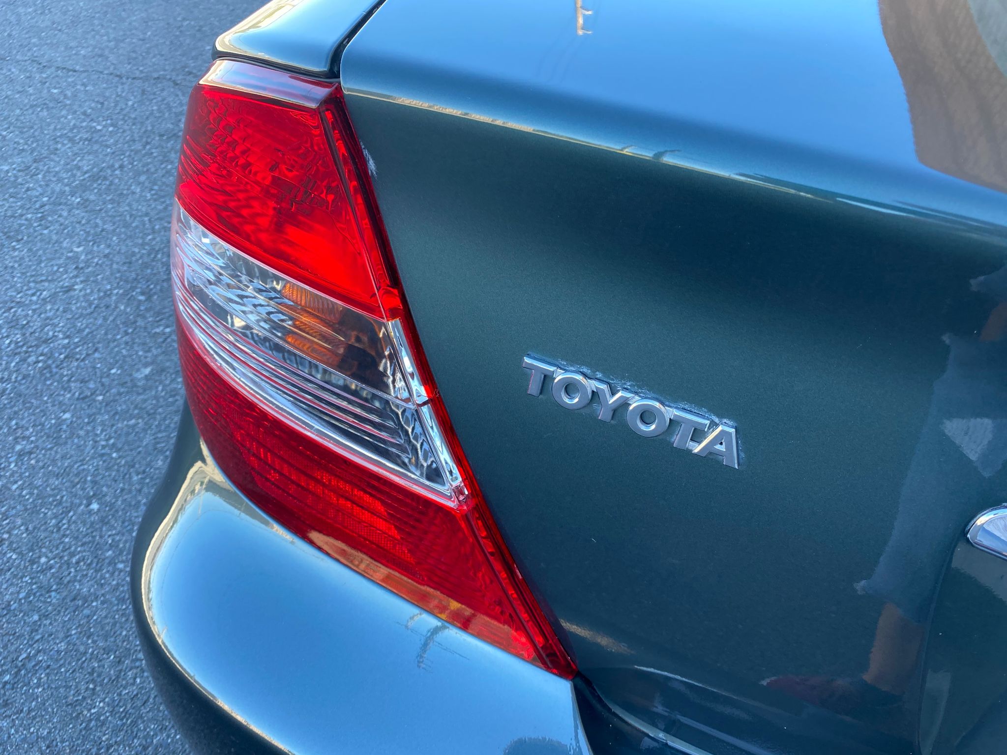 2004 Toyota Camry LE
