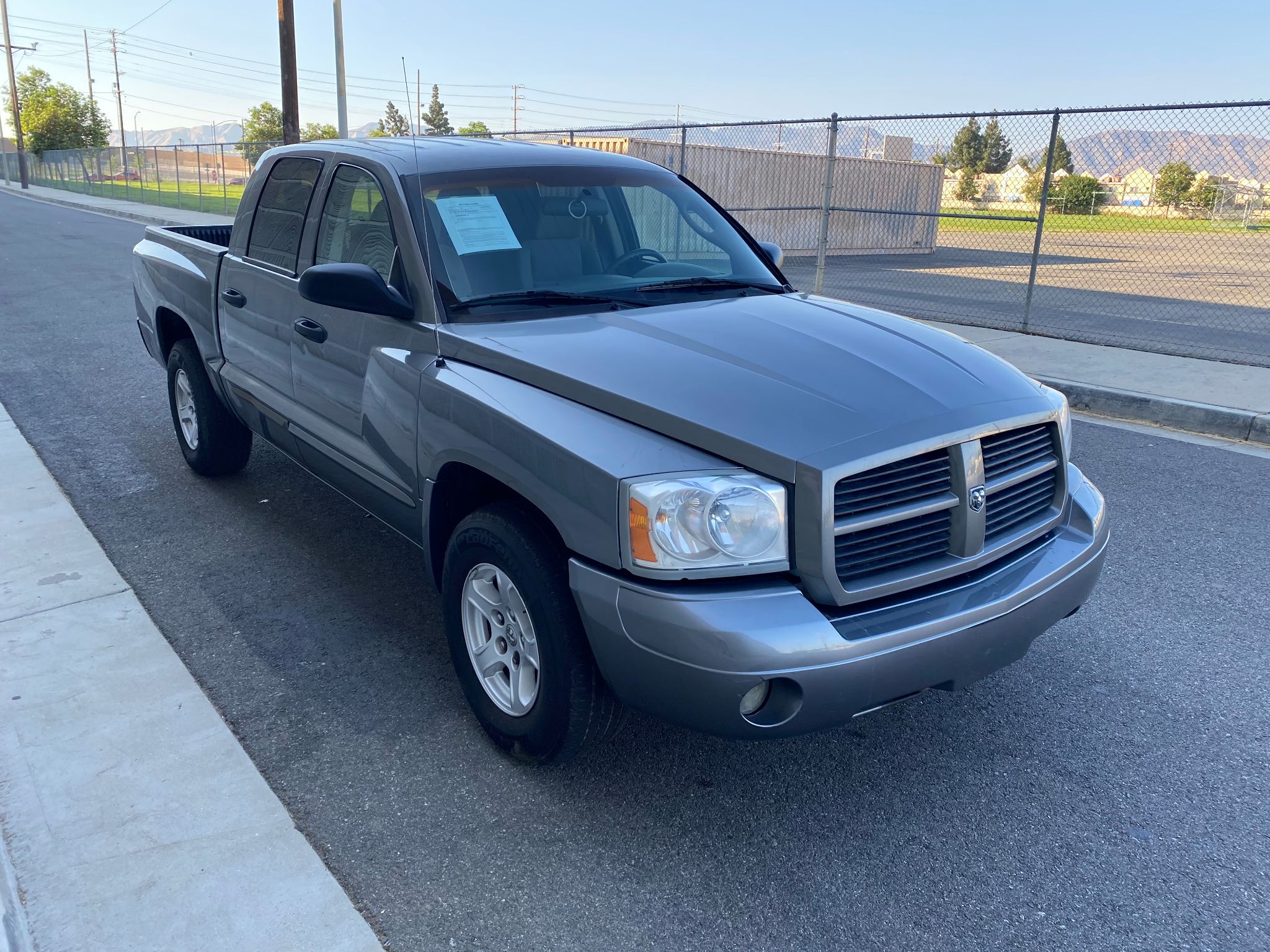 2006 Dodge Dakota SLT