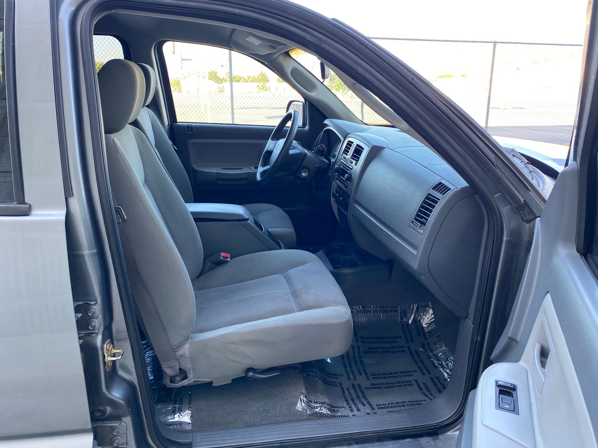 2006 Dodge Dakota SLT