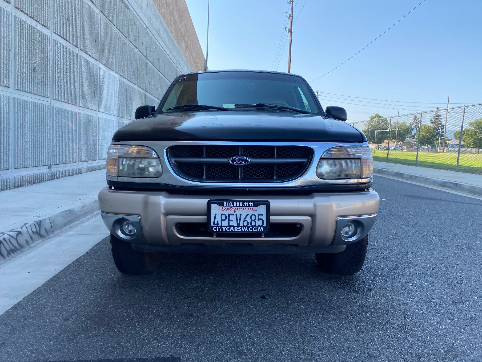 2000 Ford Explorer Eddie Bauer