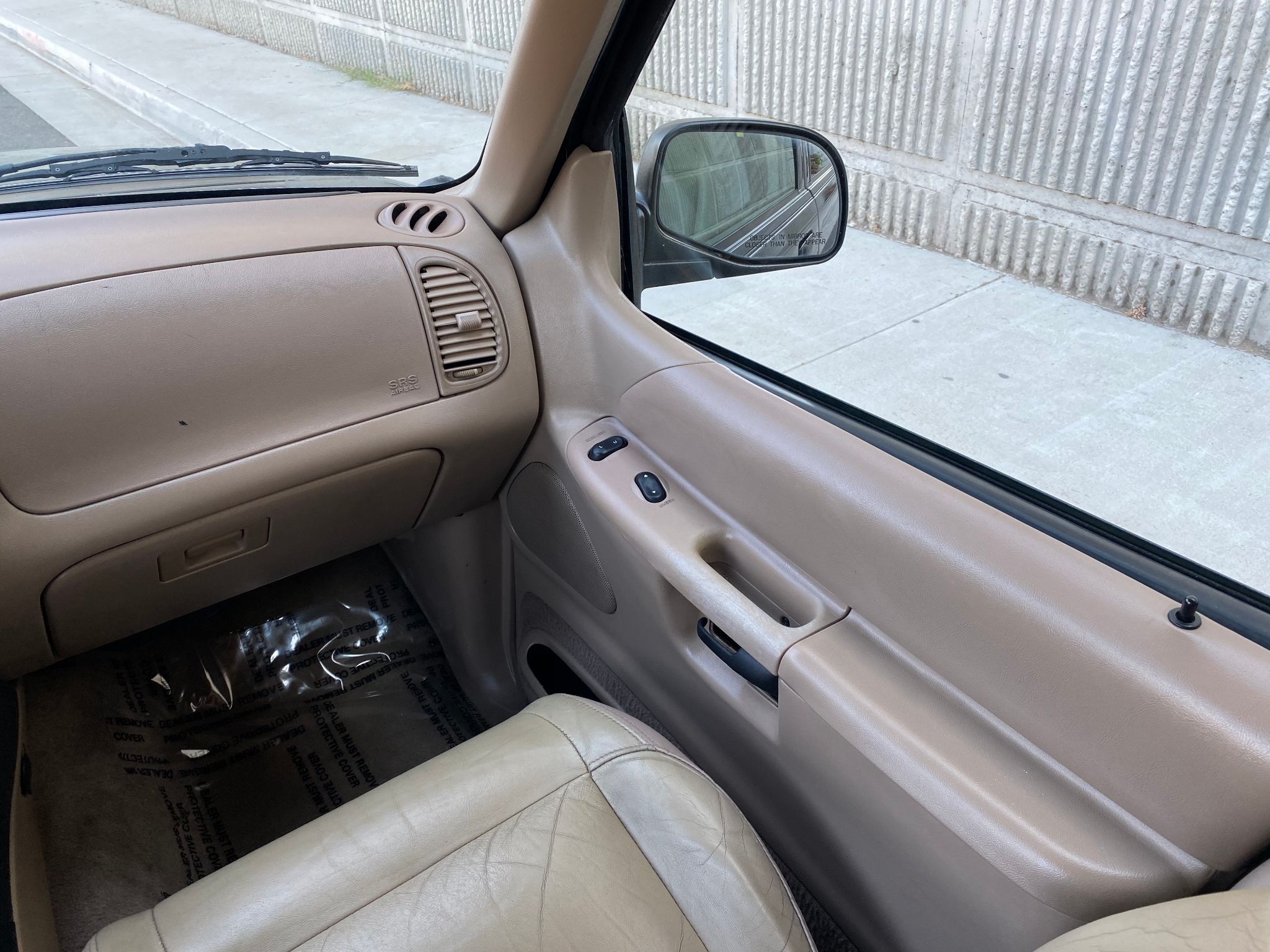 2000 Ford Explorer Eddie Bauer