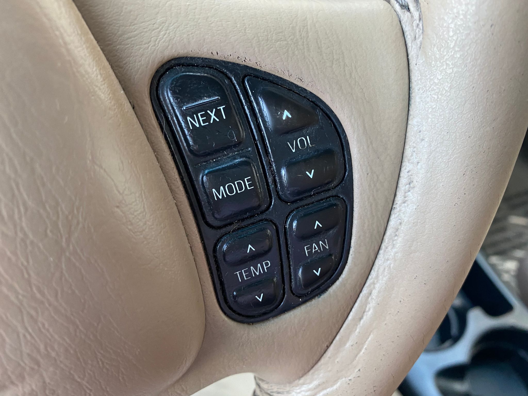 2000 Ford Explorer Eddie Bauer
