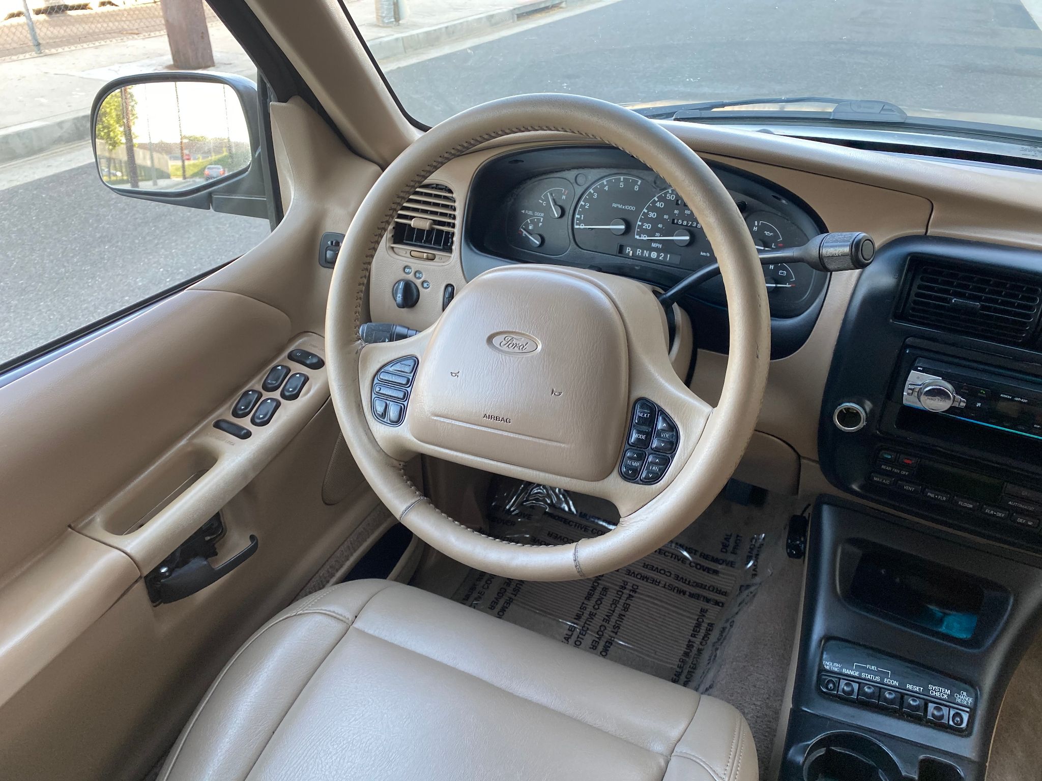2000 Ford Explorer Eddie Bauer