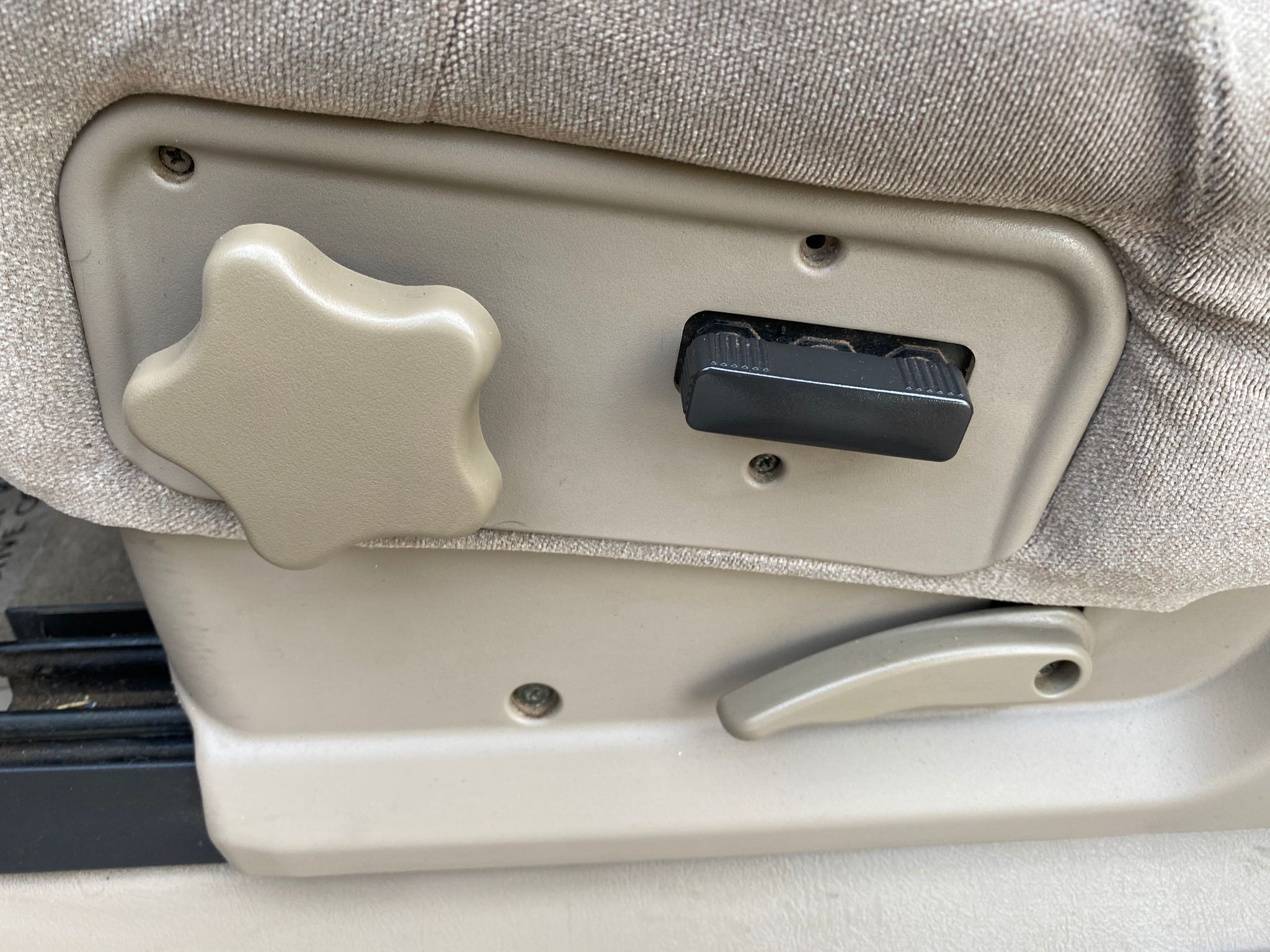 2001 Chevrolet Silverado 1500 LS
