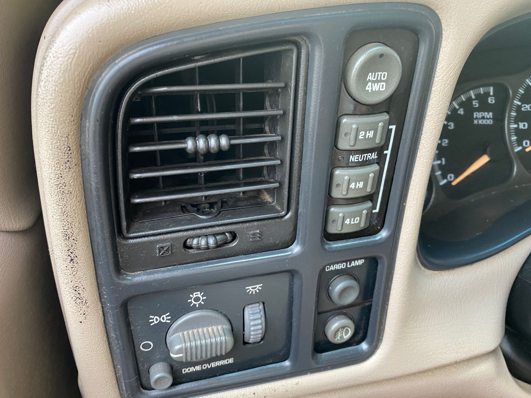 2001 Chevrolet Silverado 1500 LS