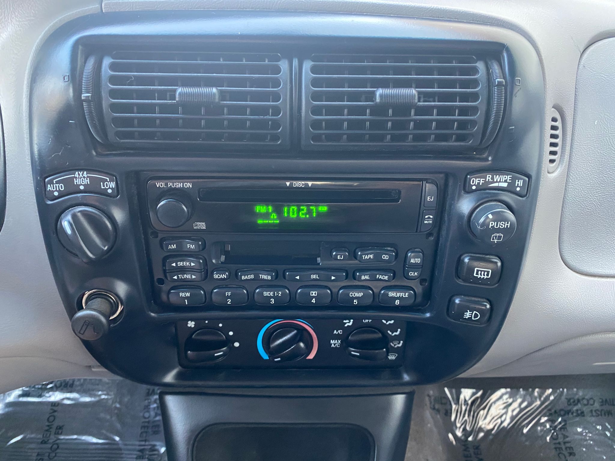 1999 Ford Explorer XLT