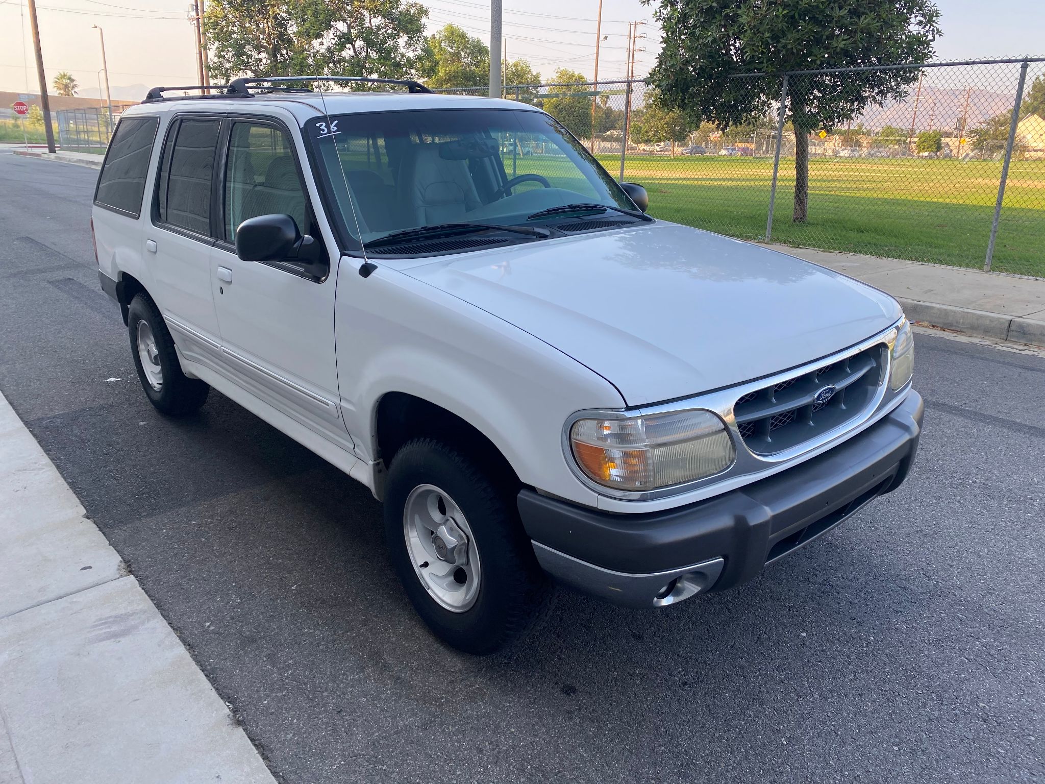 1999 Ford Explorer XLT