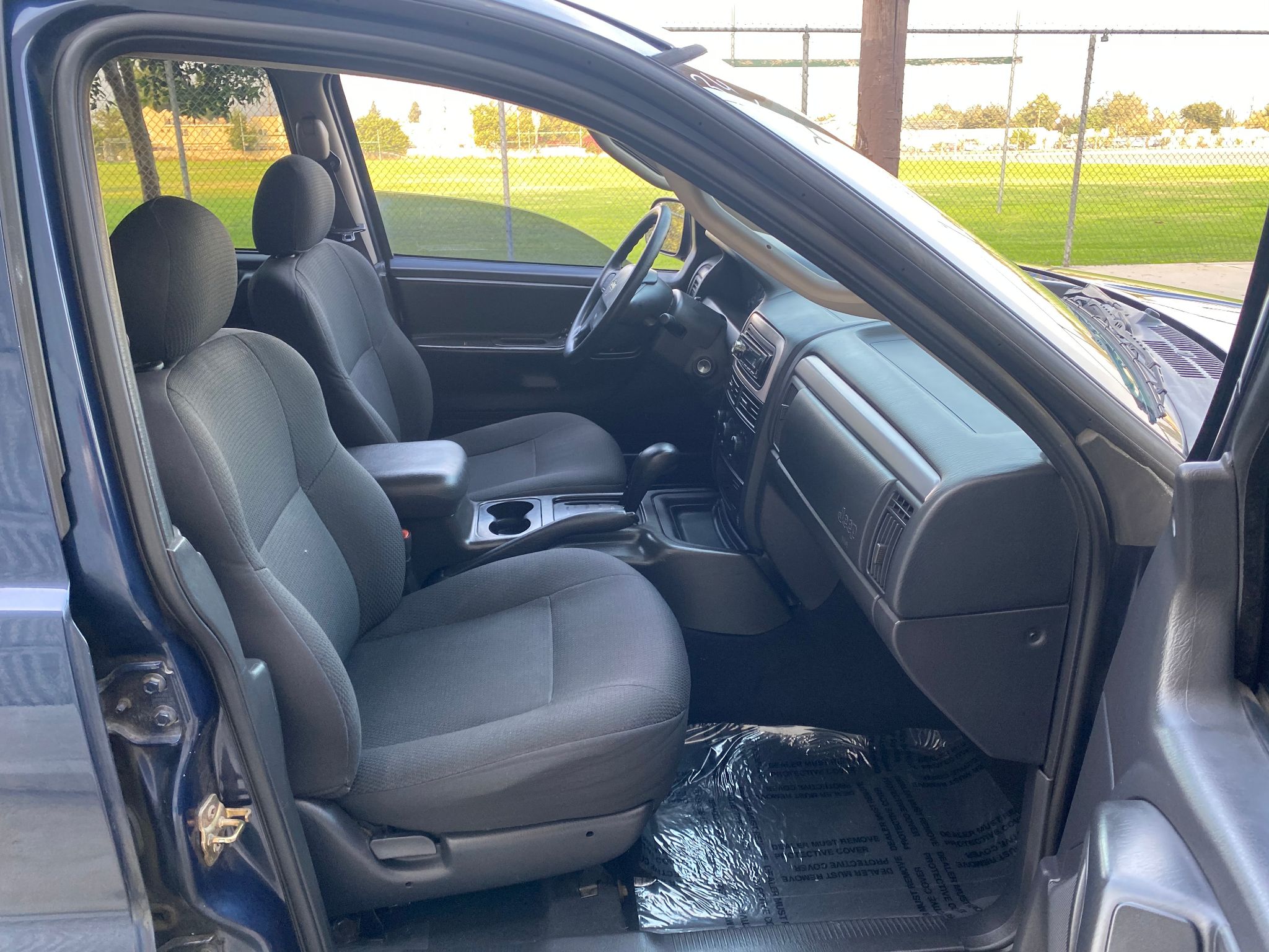 2004 Jeep Grand Cherokee Laredo