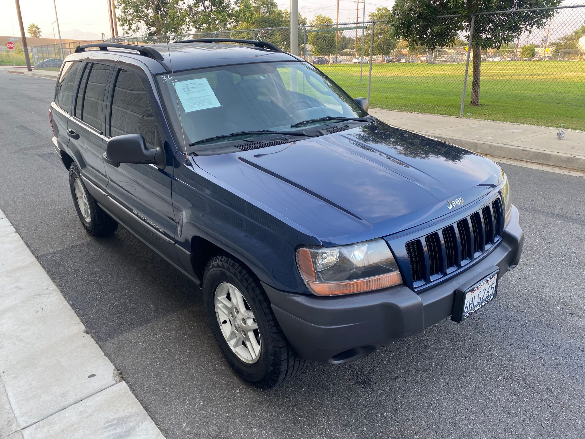 2004 Jeep Grand Cherokee Laredo