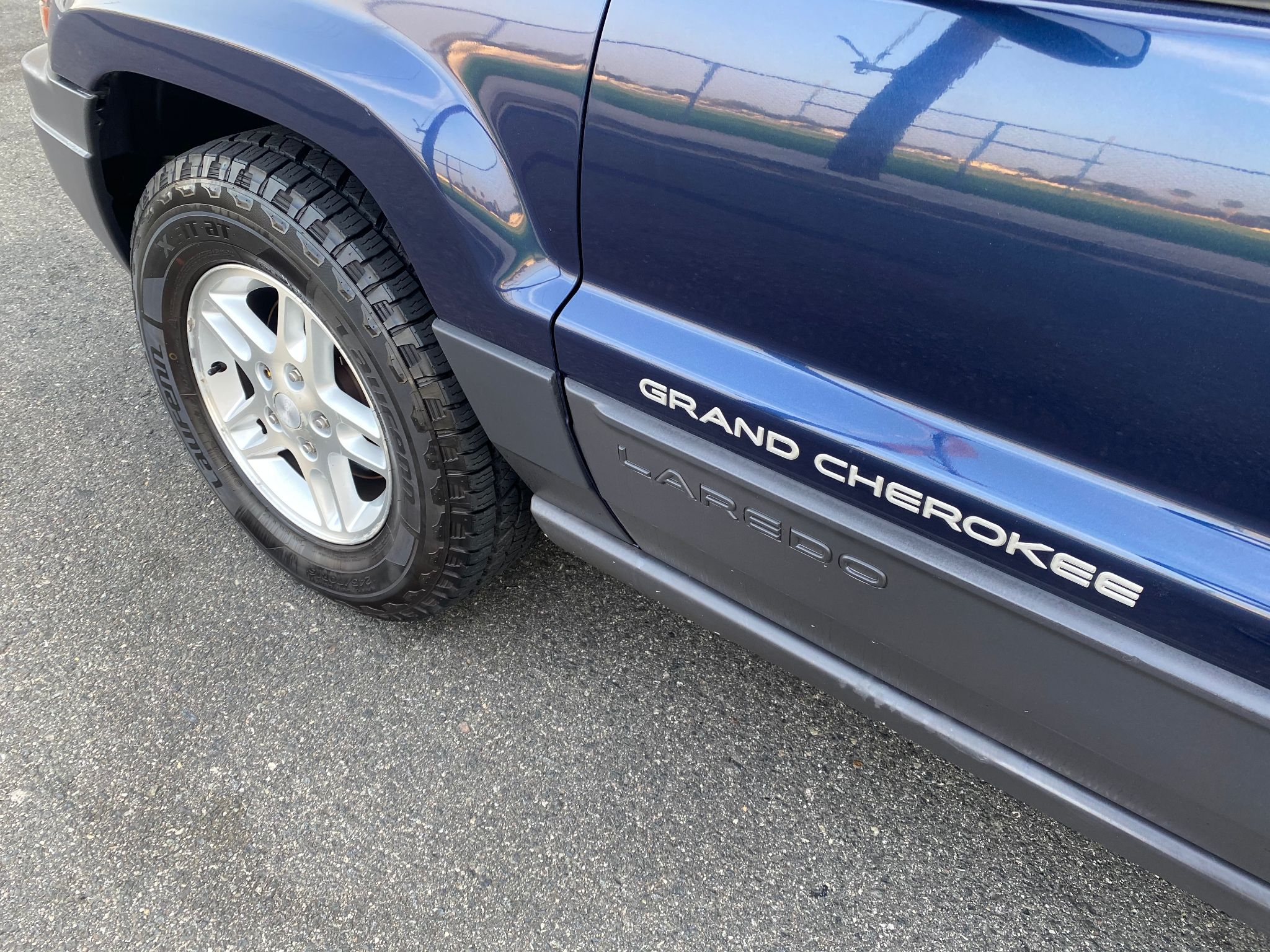 2004 Jeep Grand Cherokee Laredo
