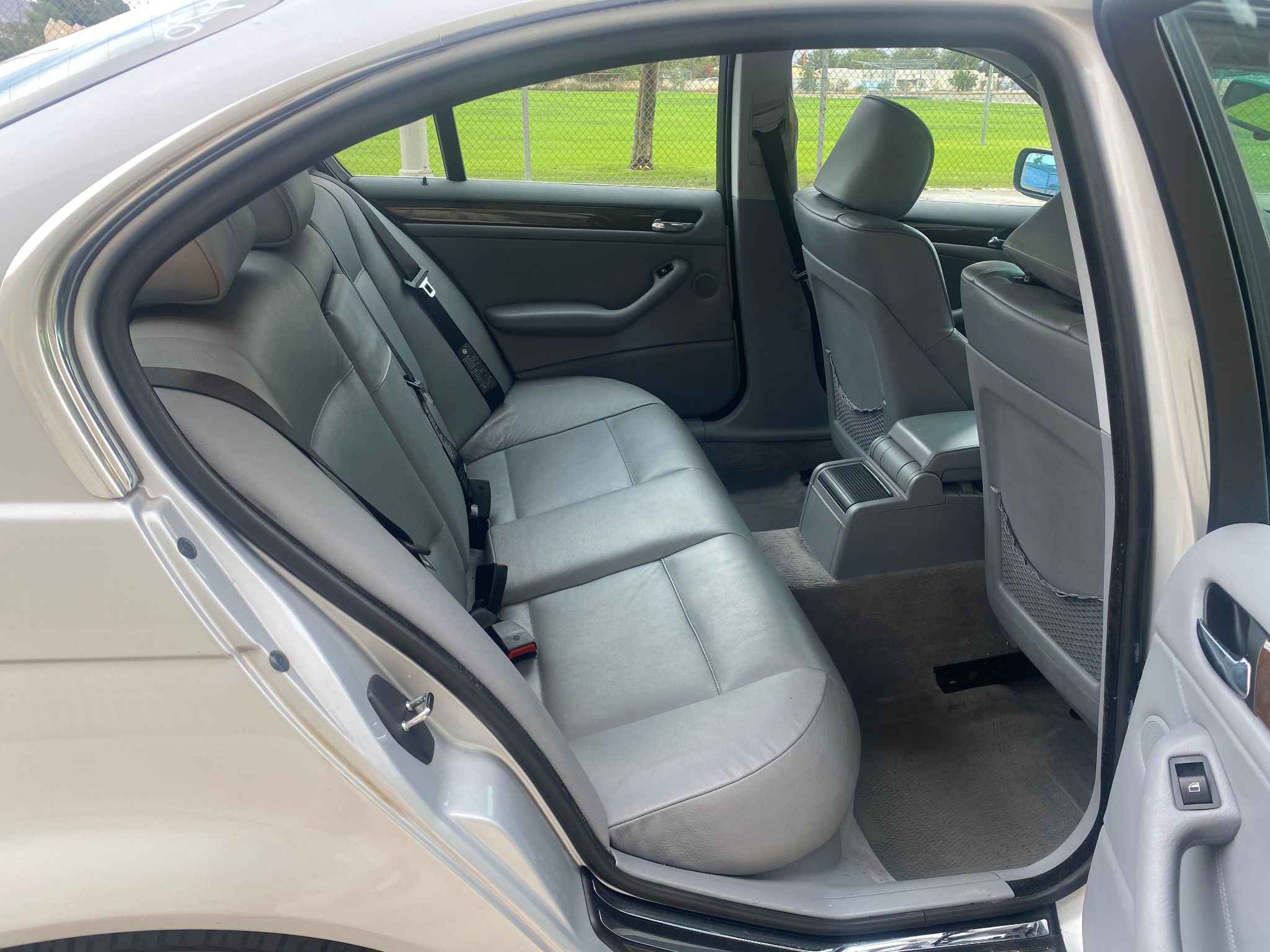2003 BMW 3 Series 330i