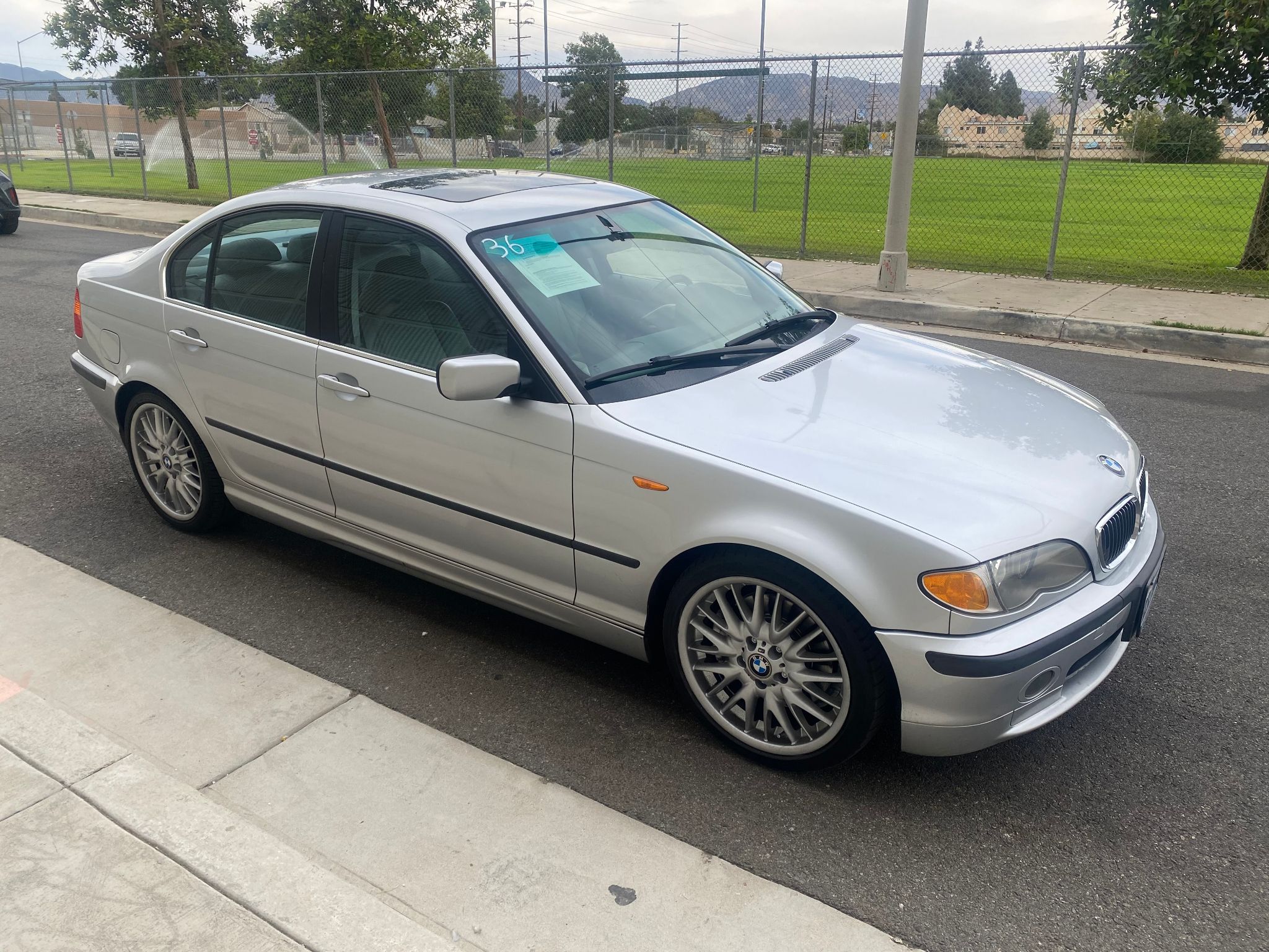 2003 BMW 3 Series 330i
