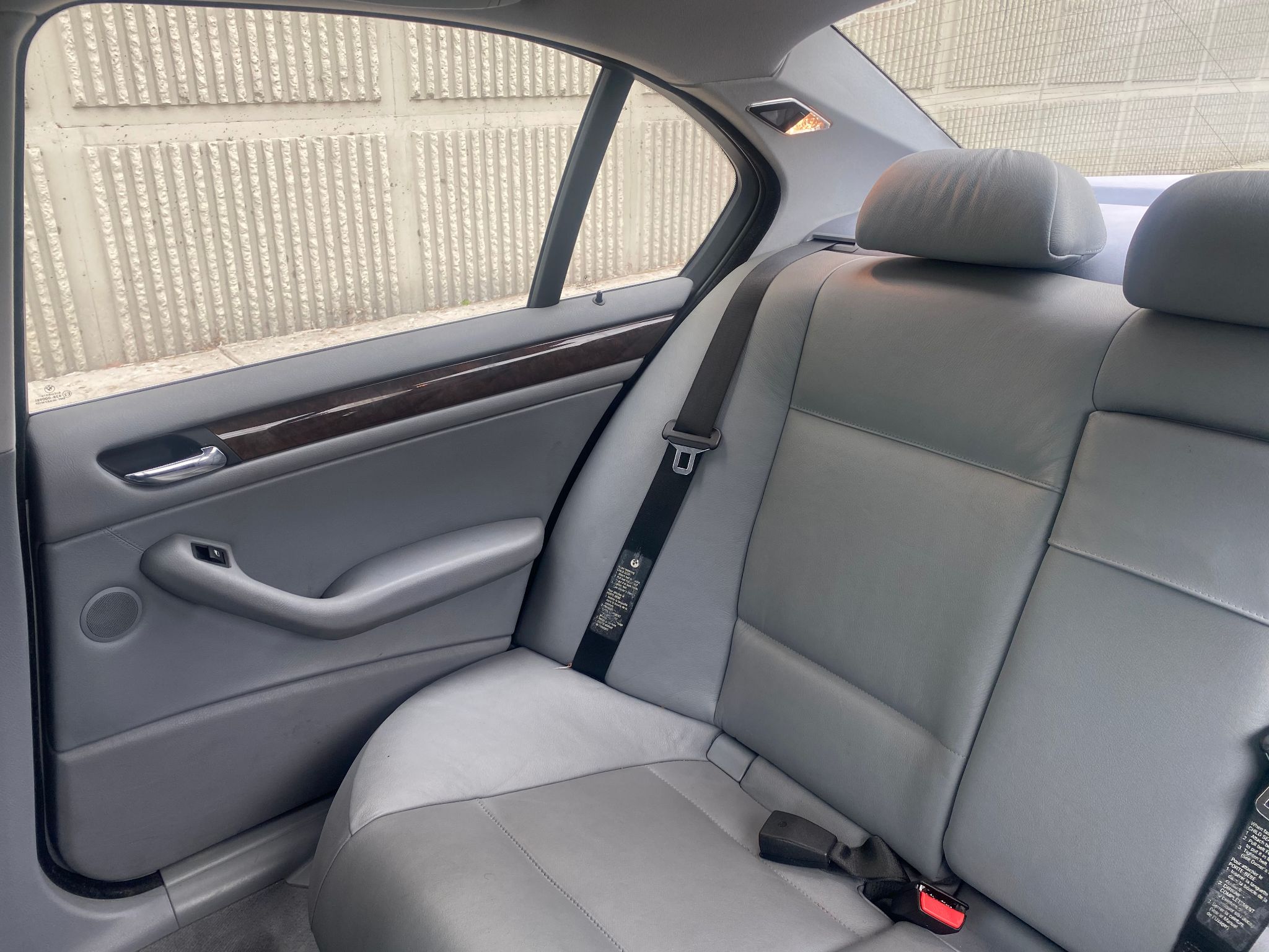 2003 BMW 3 Series 330i
