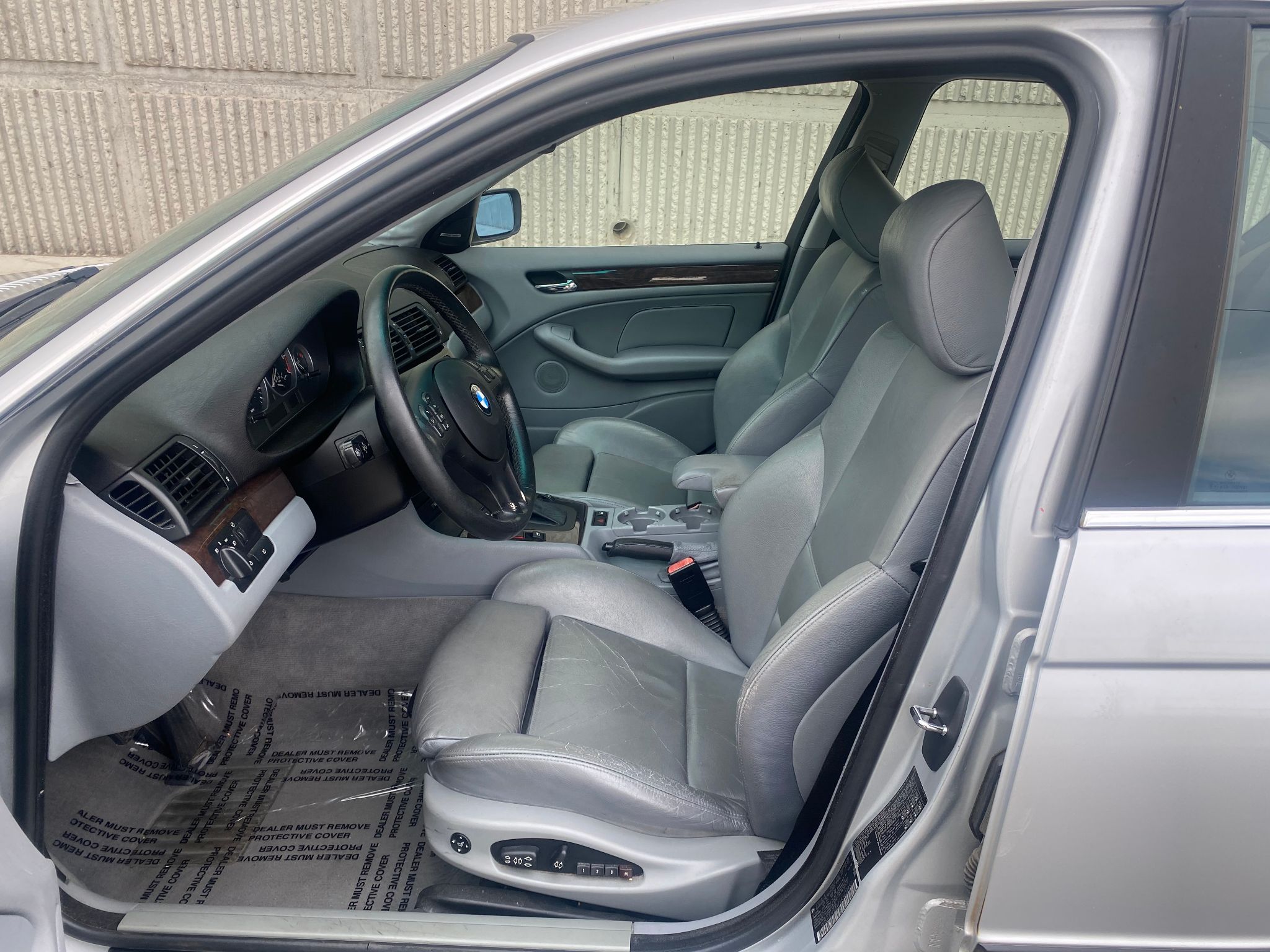 2003 BMW 3 Series 330i
