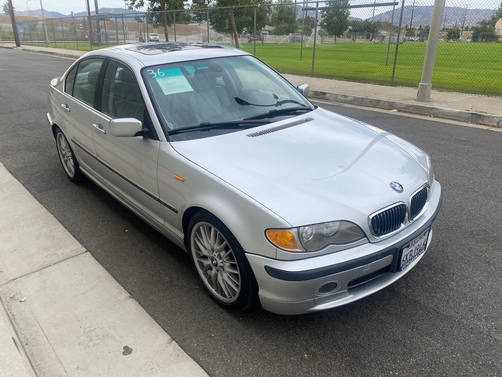 2003 BMW 3 Series 330i