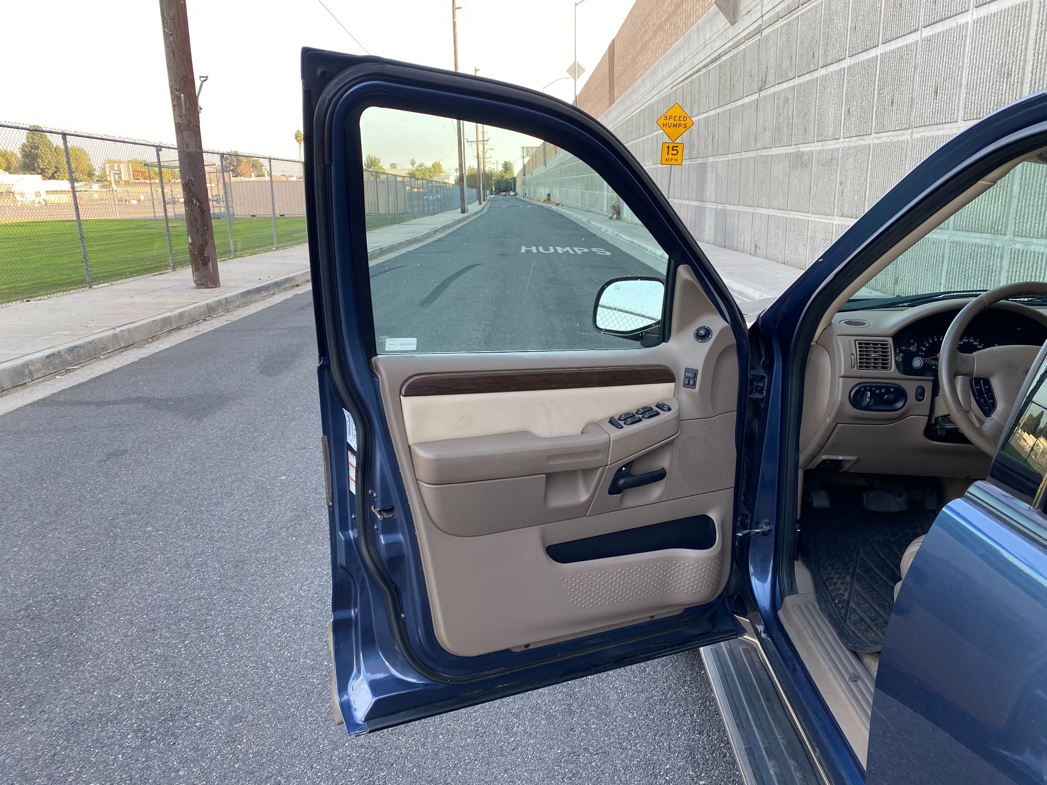 2004 Ford Explorer Eddie Bauer