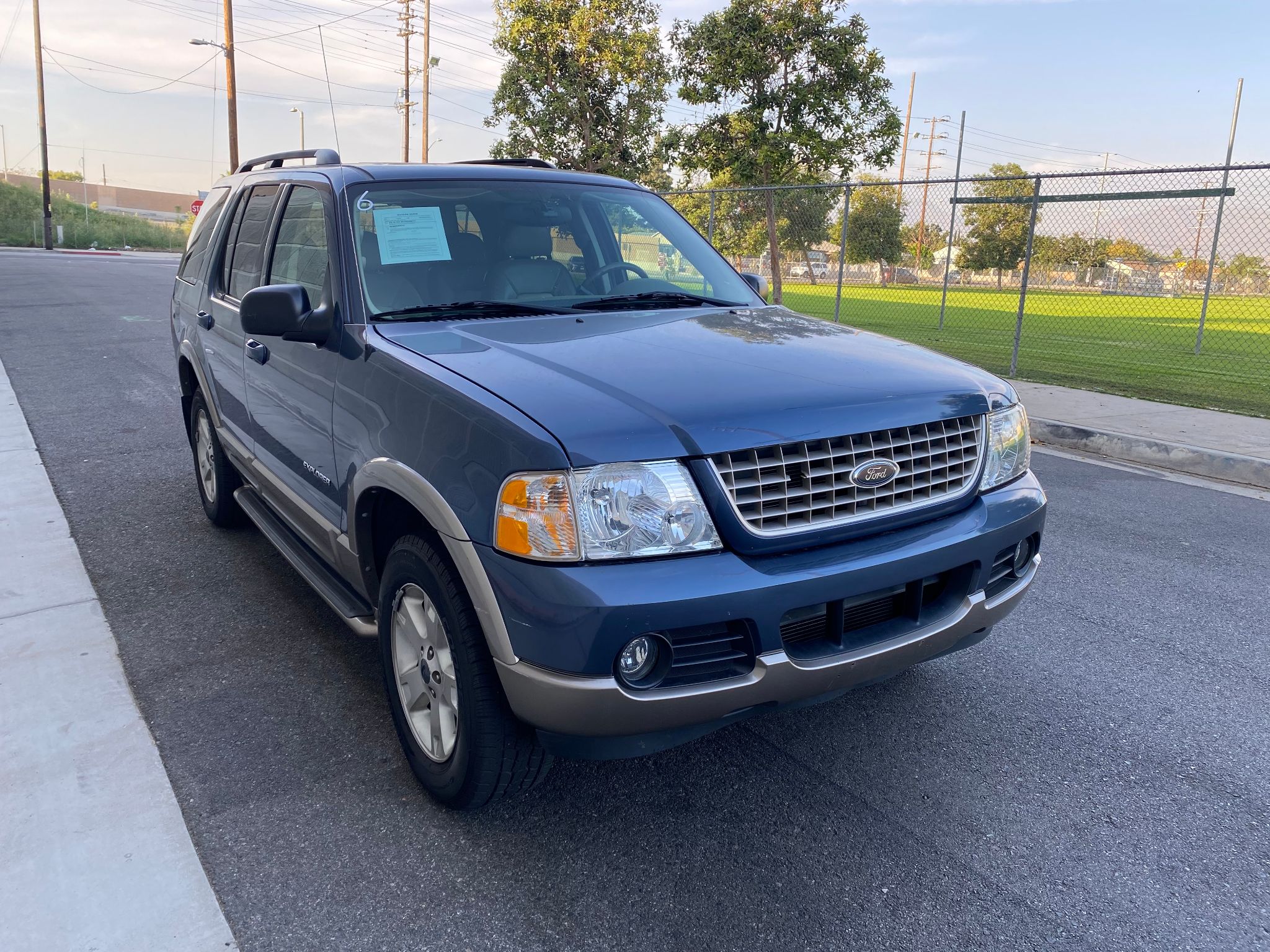 2004 Ford Explorer Eddie Bauer