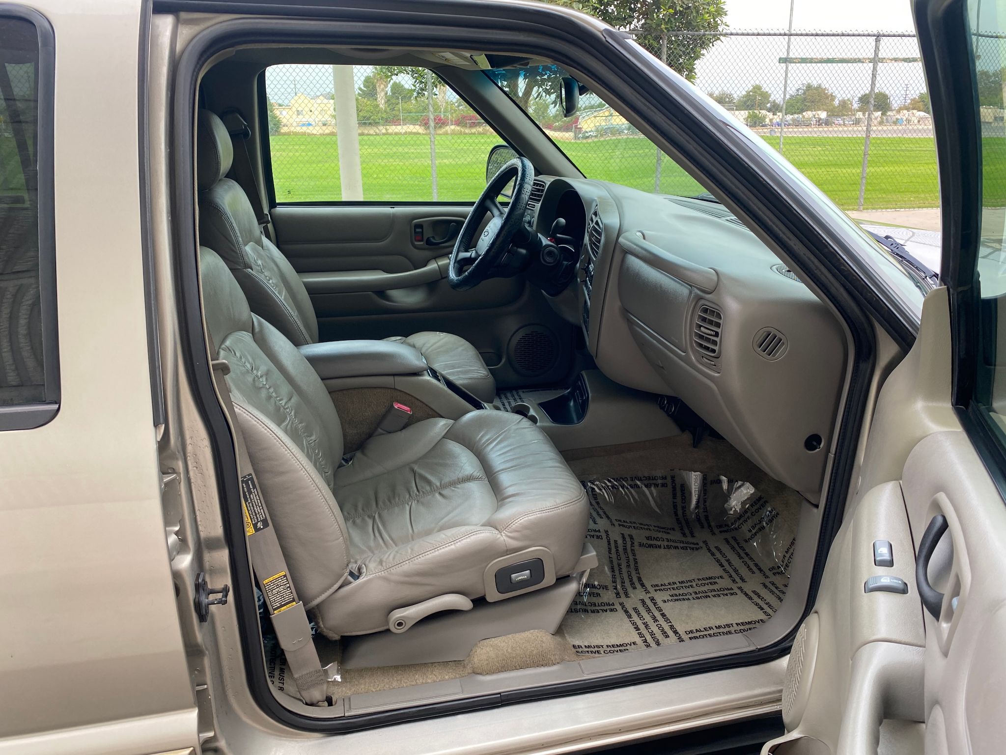 2000 Chevrolet Blazer LT