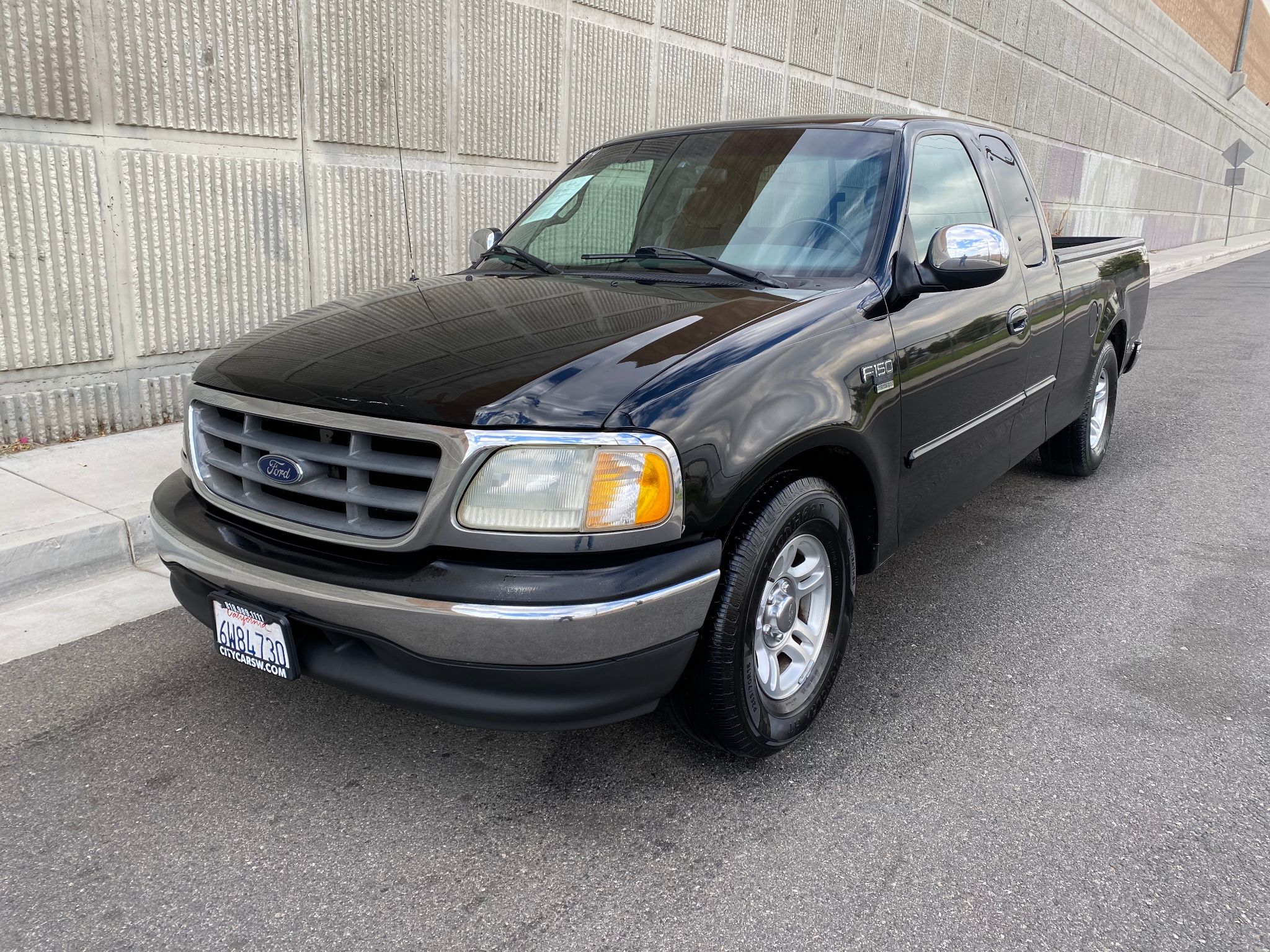 2002 Ford F-150 XLT