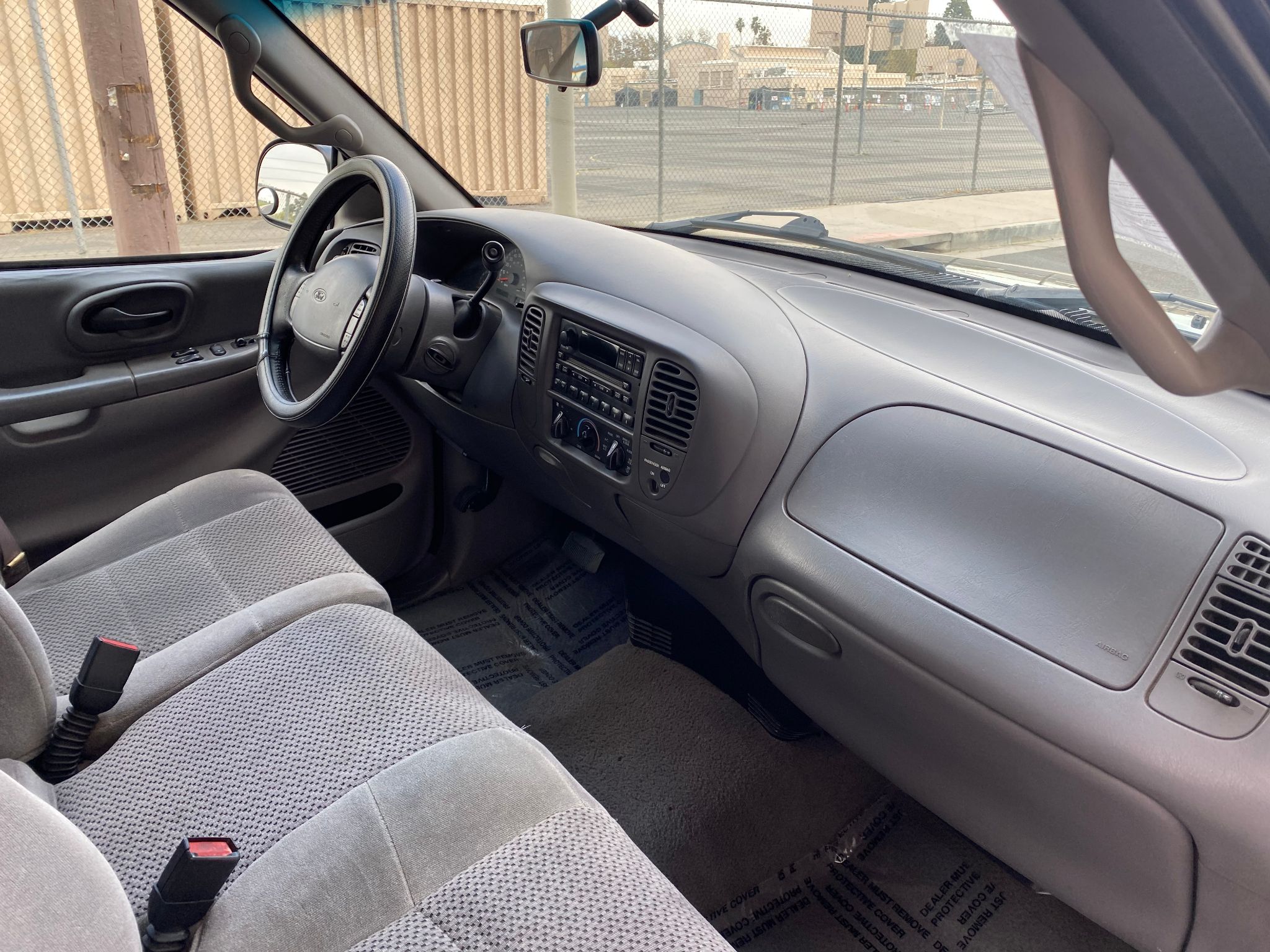 2002 Ford F-150 XLT