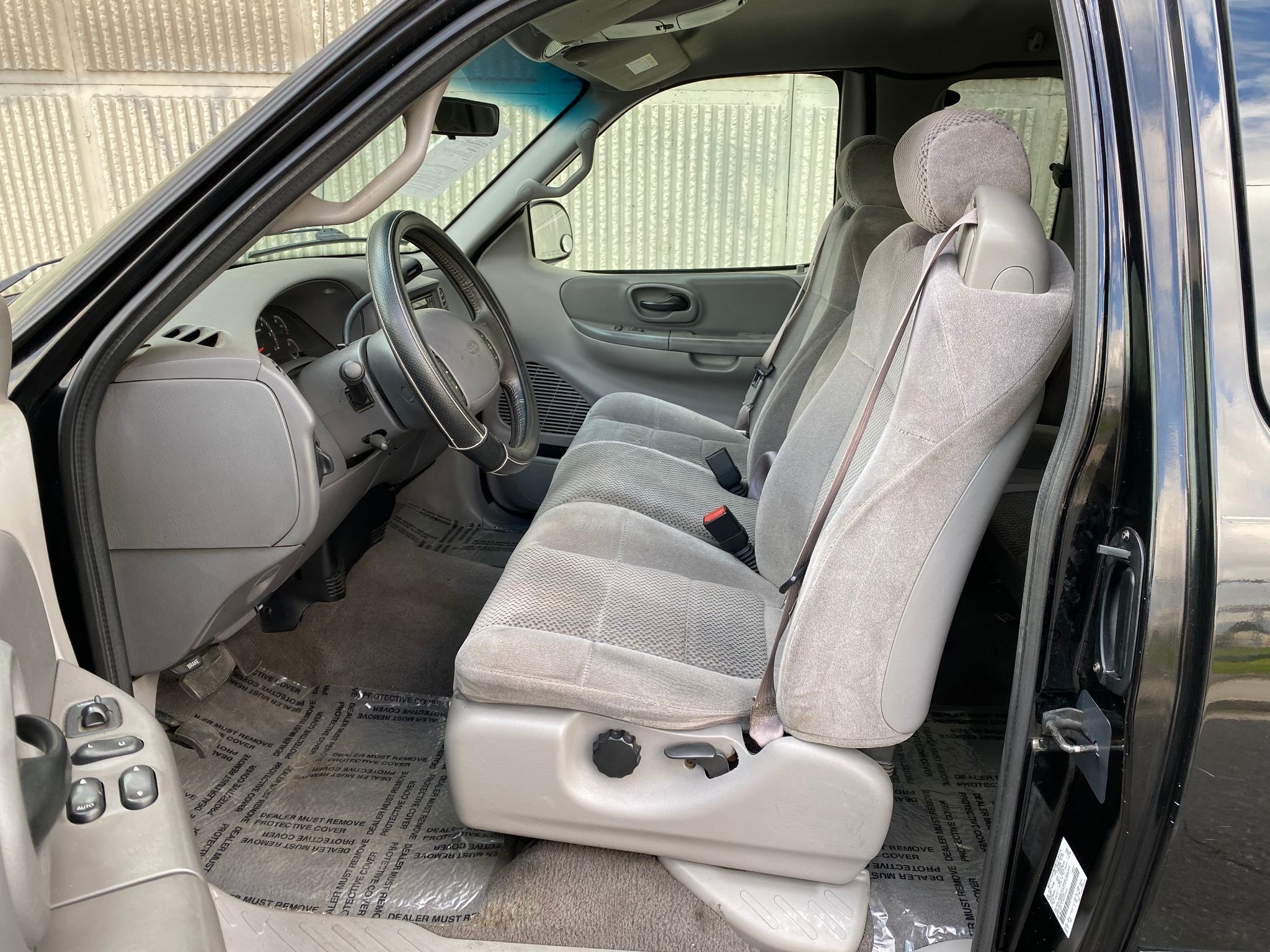 2002 Ford F-150 XLT