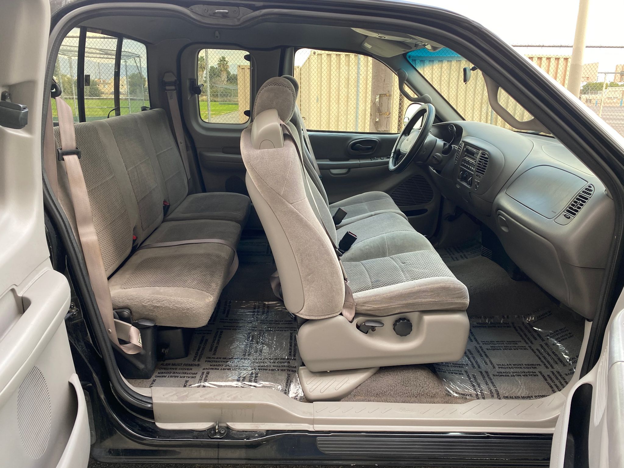 2002 Ford F-150 XLT