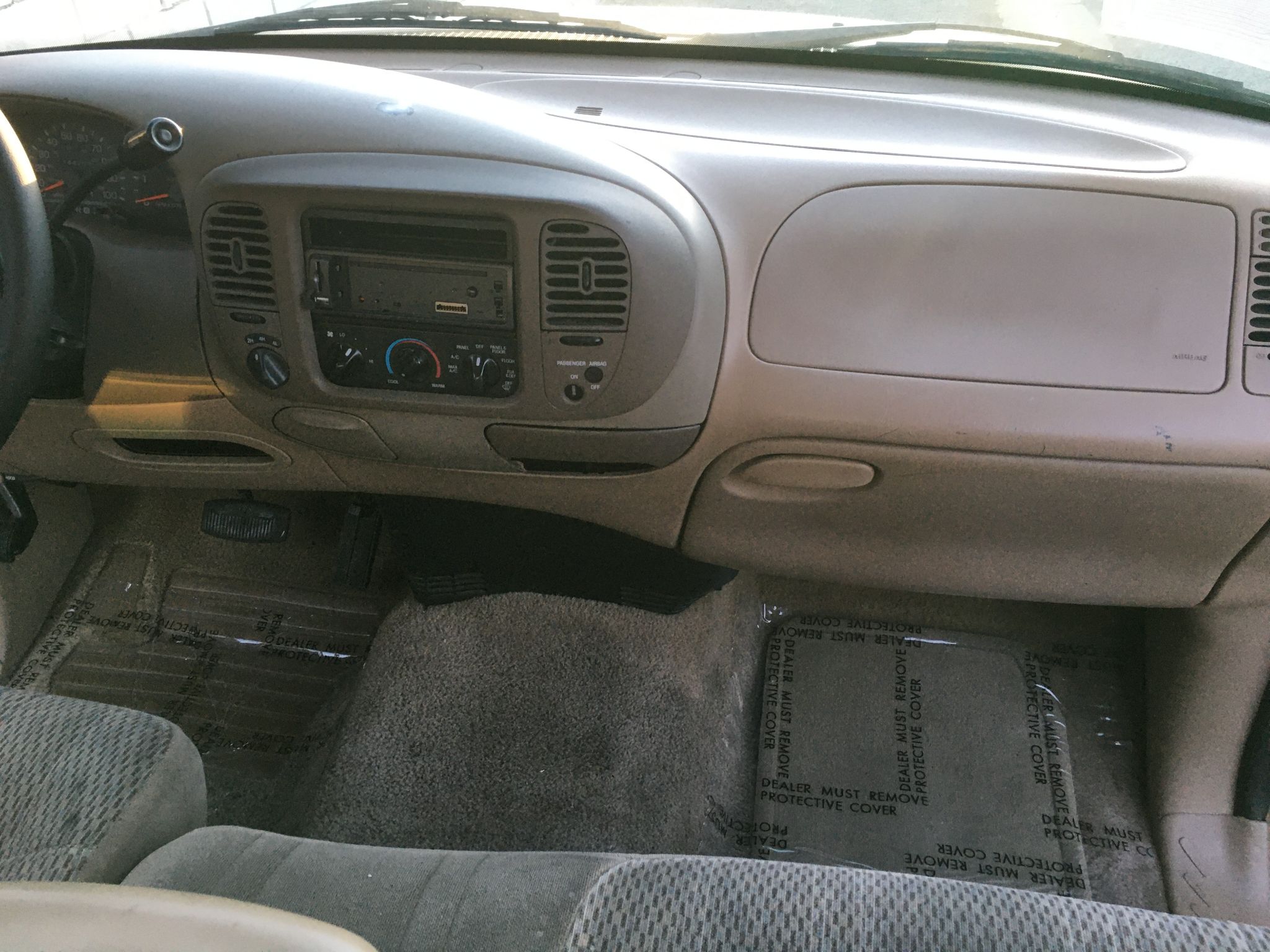1997 Ford F-150 XLT