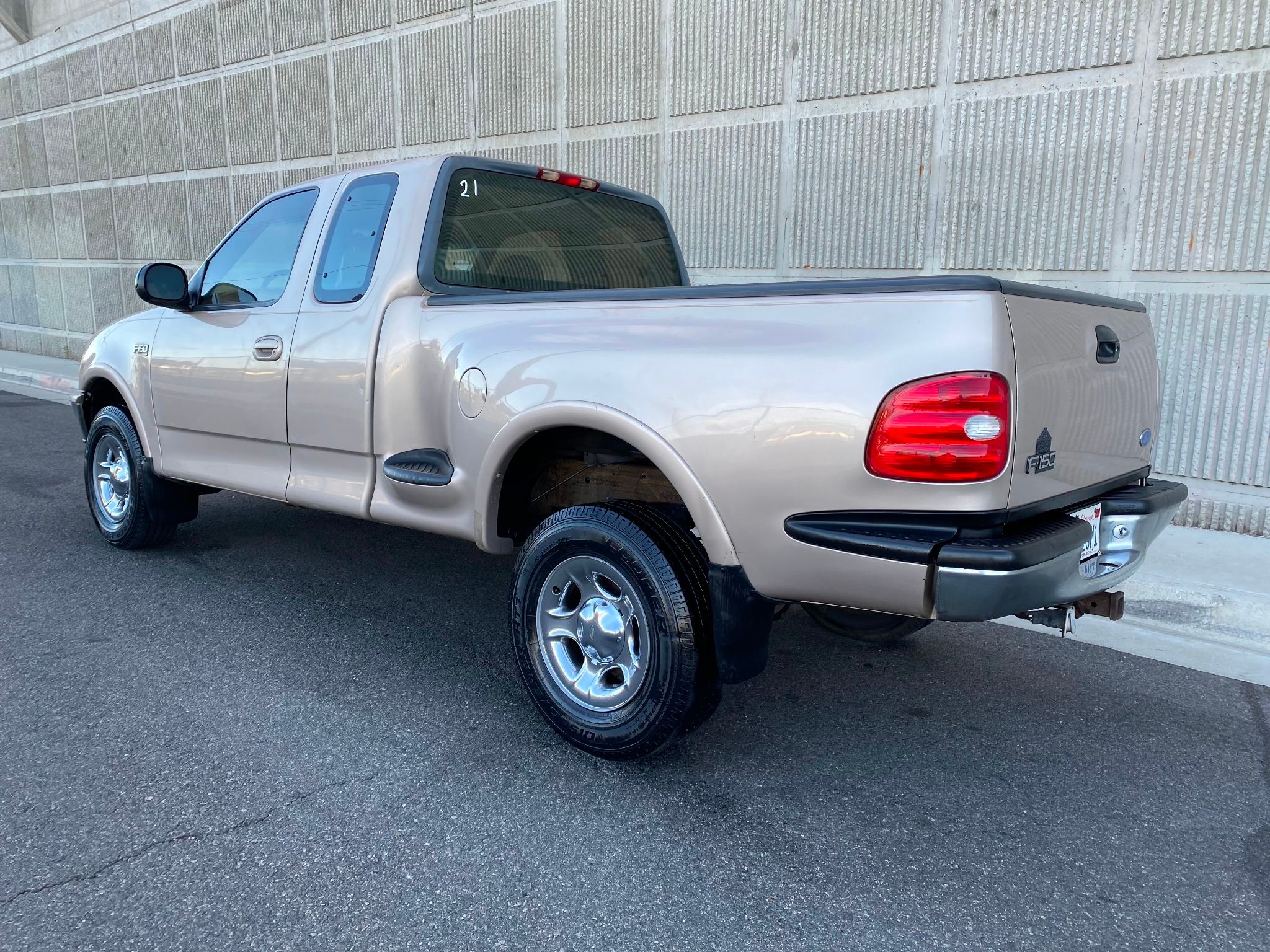 1997 Ford F-150 XLT