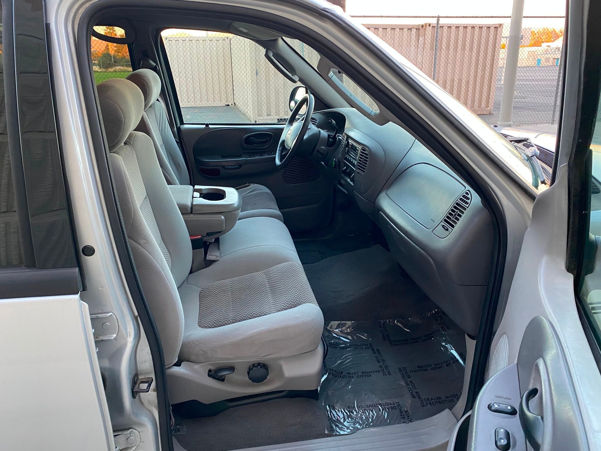 2003 Ford F-150 XLT
