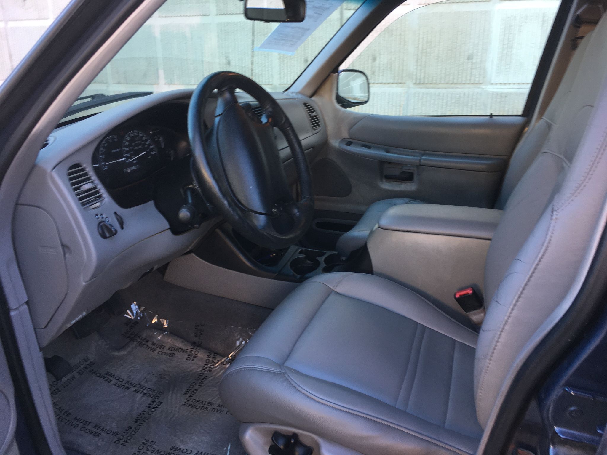 2001 Ford Explorer XLT