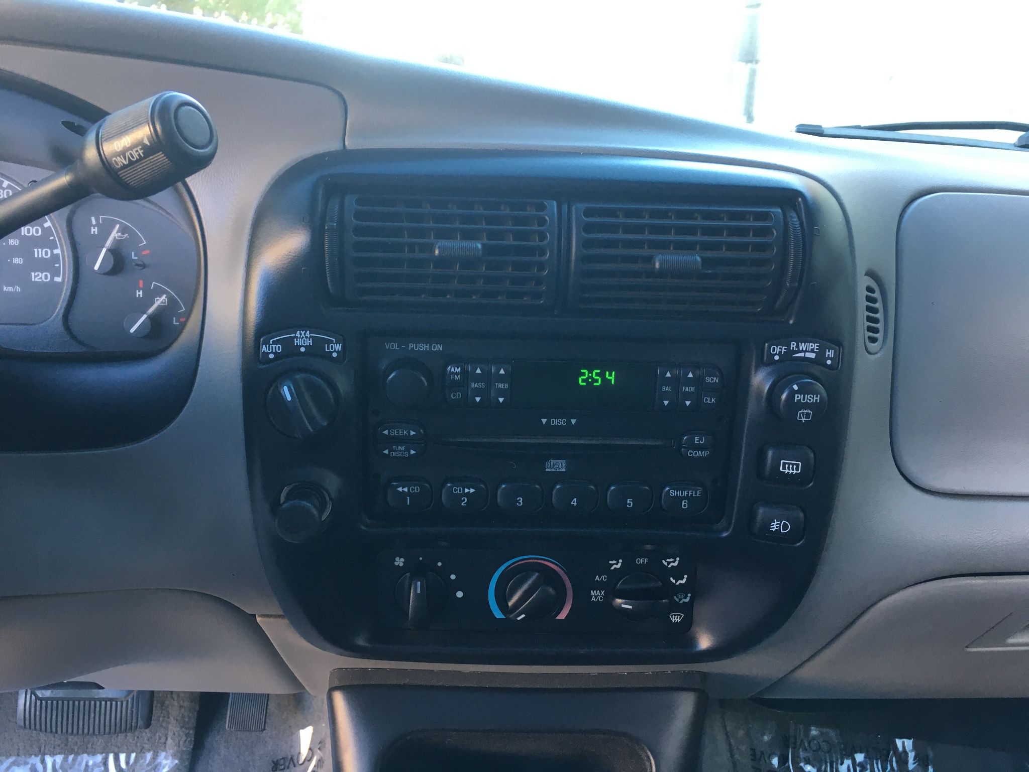 2001 Ford Explorer XLT