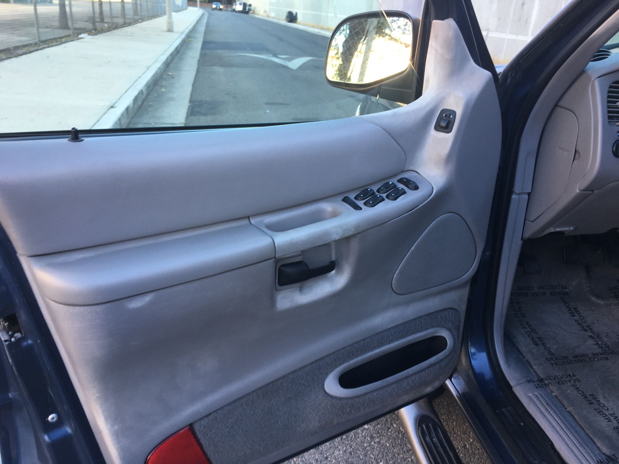 2001 Ford Explorer XLT