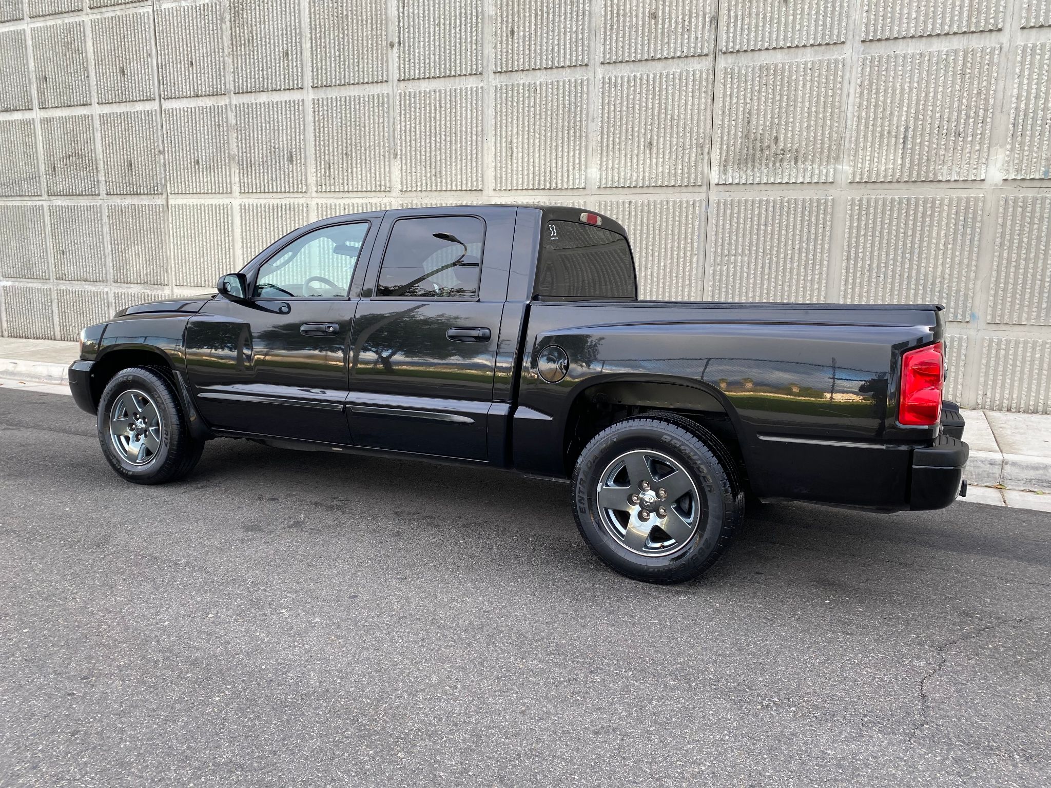 2006 Dodge Dakota SLT